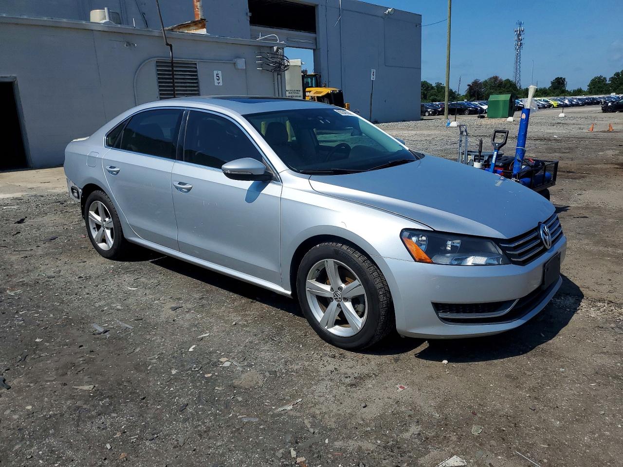 2012 Volkswagen Passat Se Silver vin: 1VWBP7A30CC073102