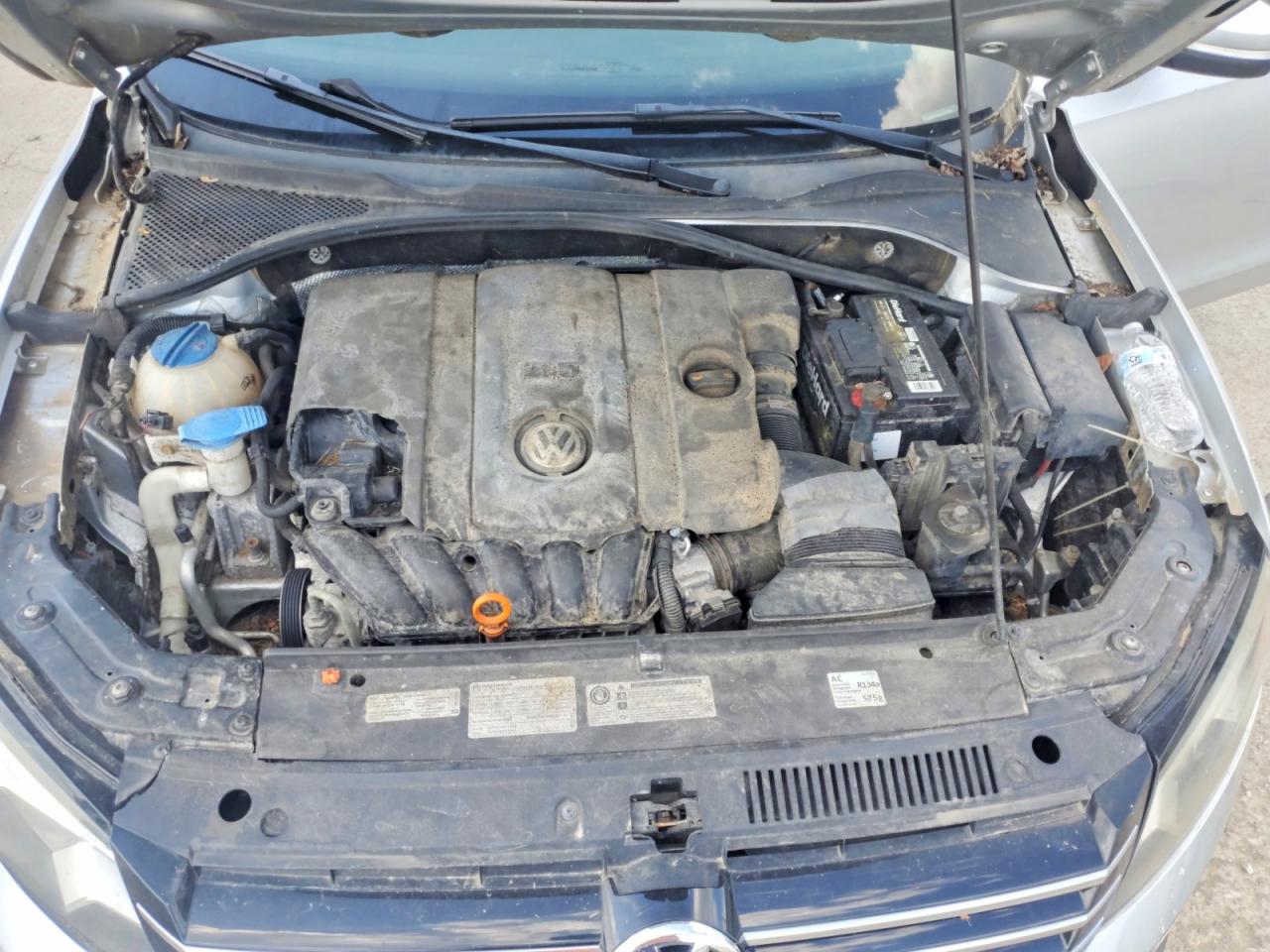 2013 Volkswagen Passat Se Silver vin: 1VWBP7A30DC015931