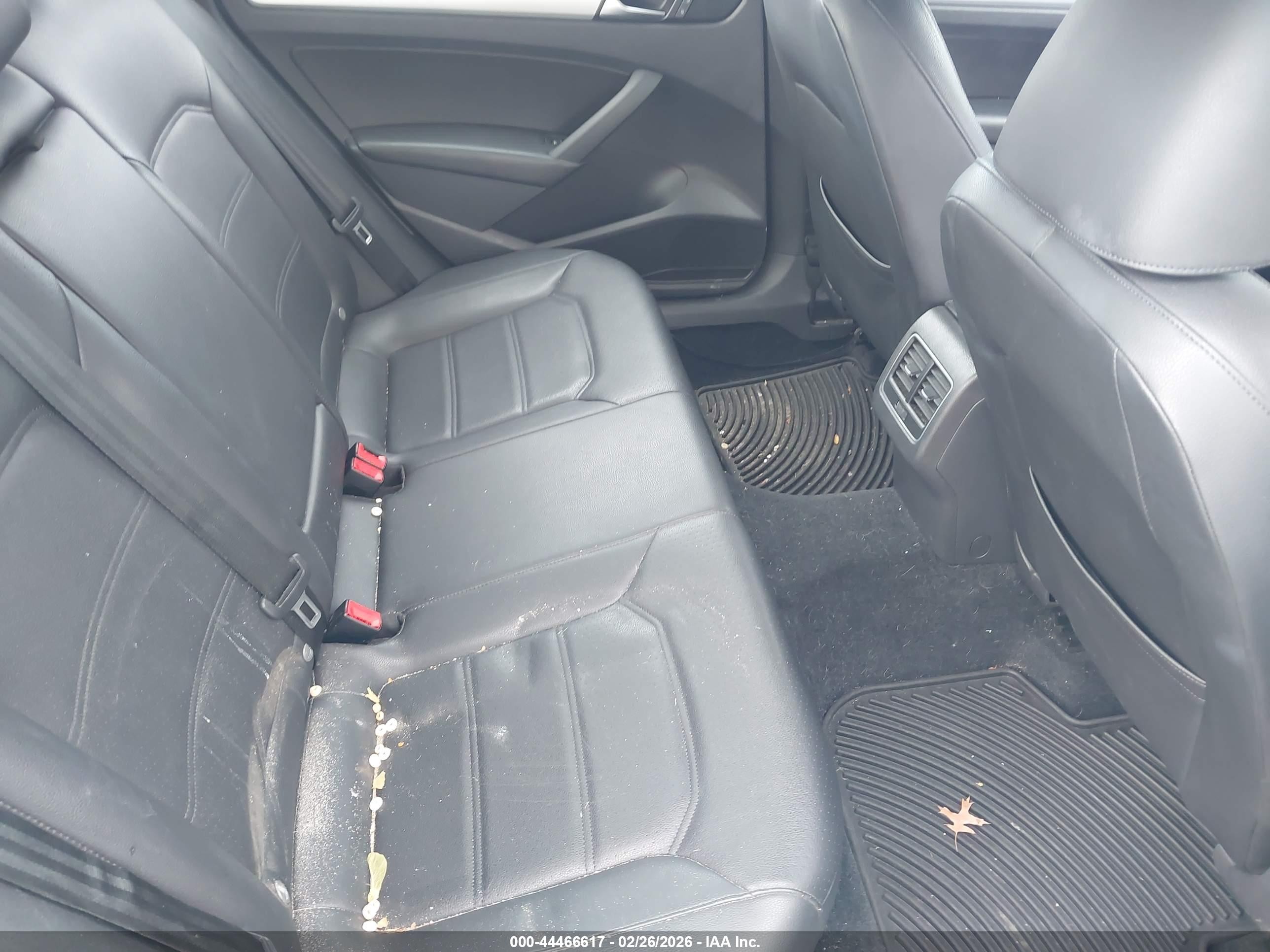 2013 Volkswagen Passat 2.5l Se Gray vin: 1VWBP7A30DC017792