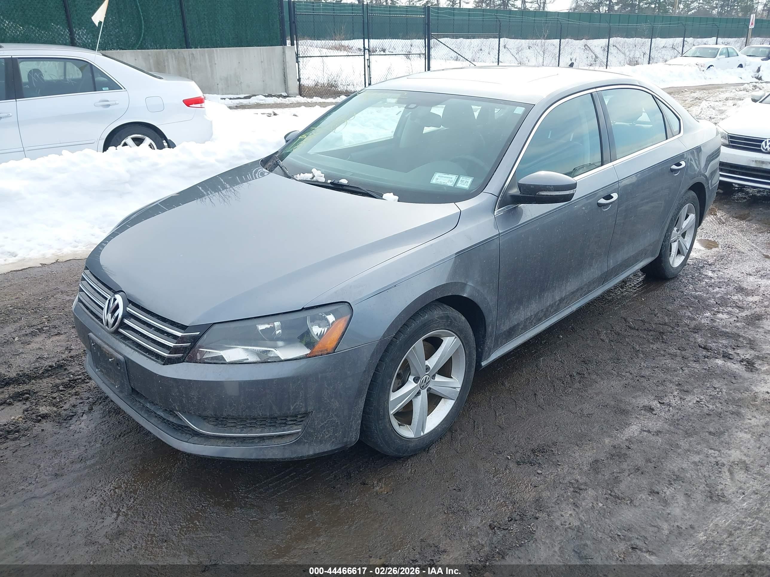 2013 Volkswagen Passat 2.5l Se Gray vin: 1VWBP7A30DC017792