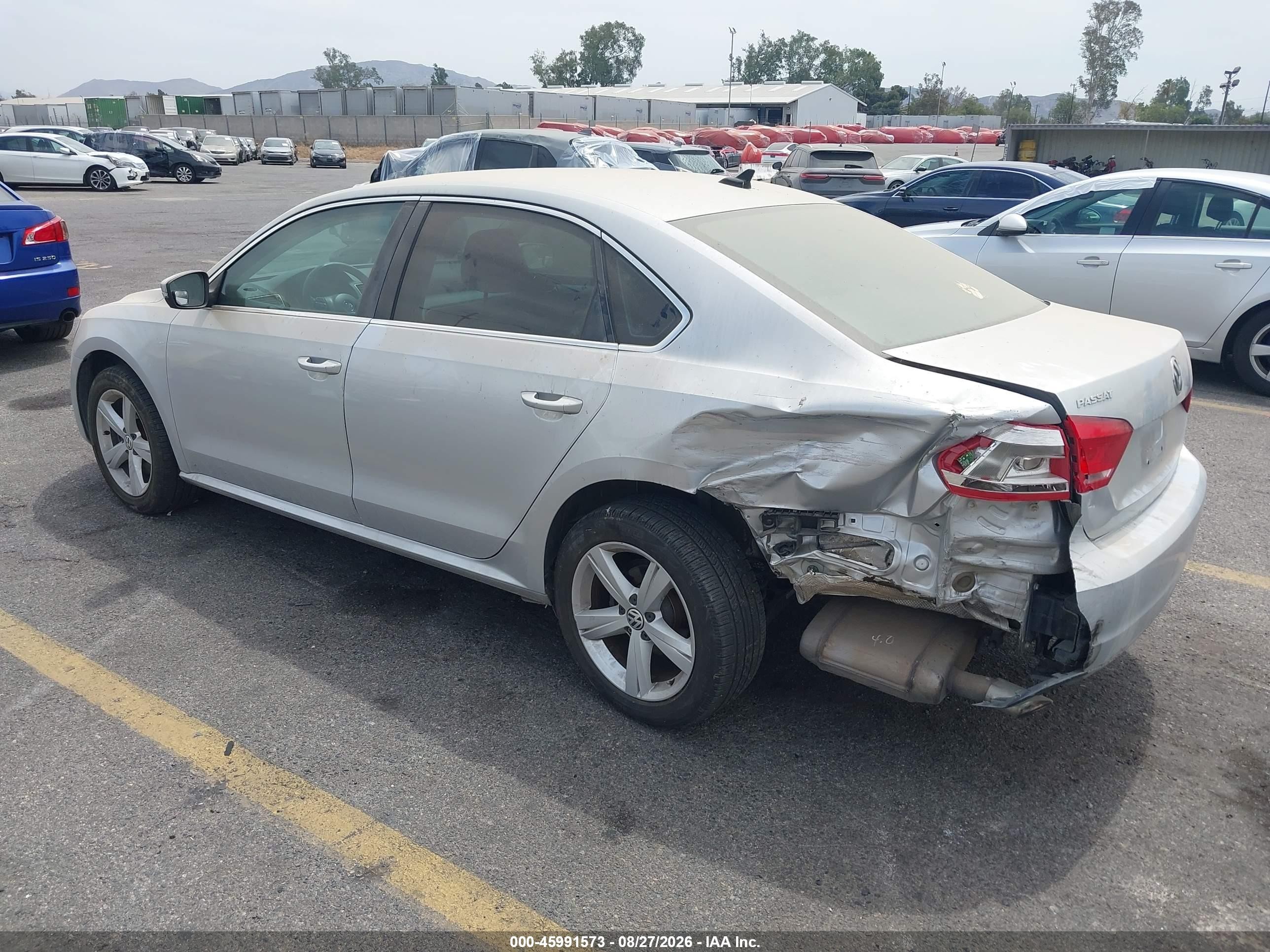 2013 Volkswagen Passat 2.5l Se Silver vin: 1VWBP7A30DC036651