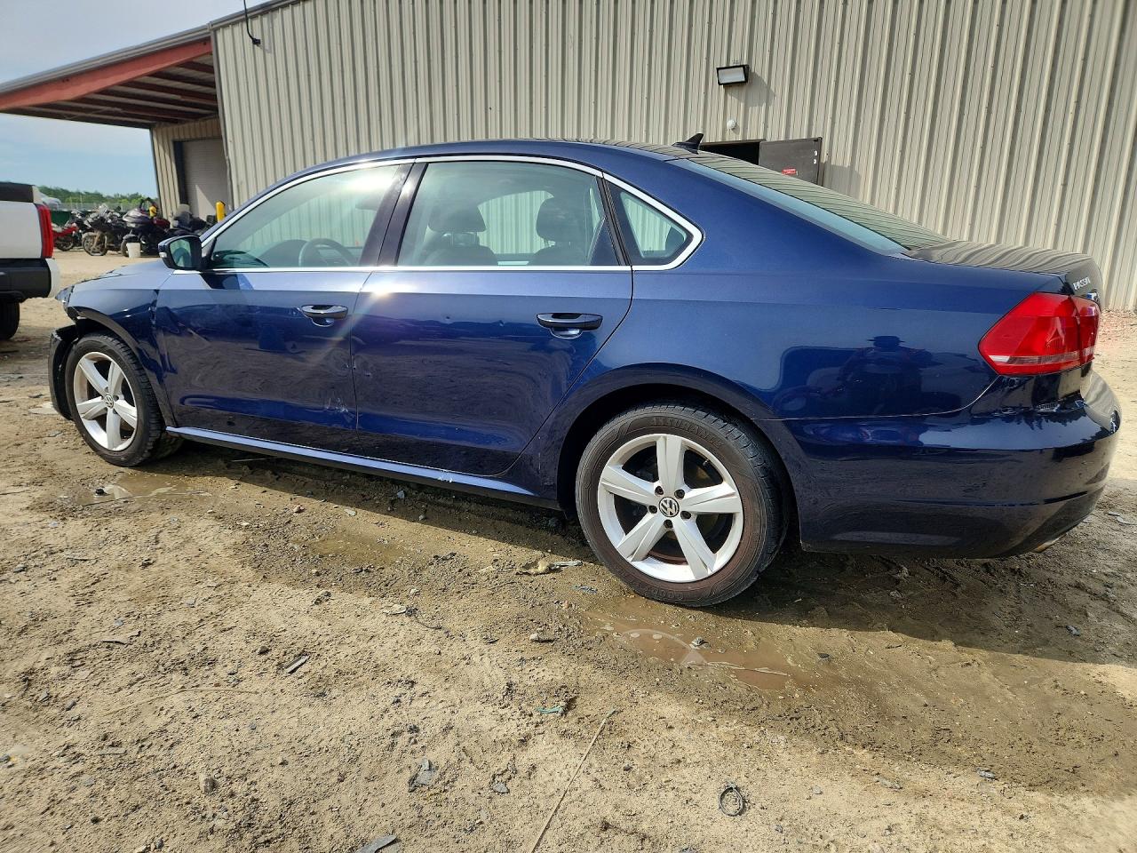 2013 Volkswagen Passat Se Синий vin: 1VWBP7A30DC058522