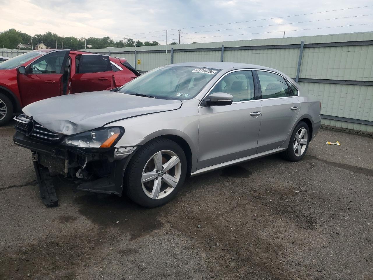 2013 Volkswagen Passat Se Silver vin: 1VWBP7A30DC072081