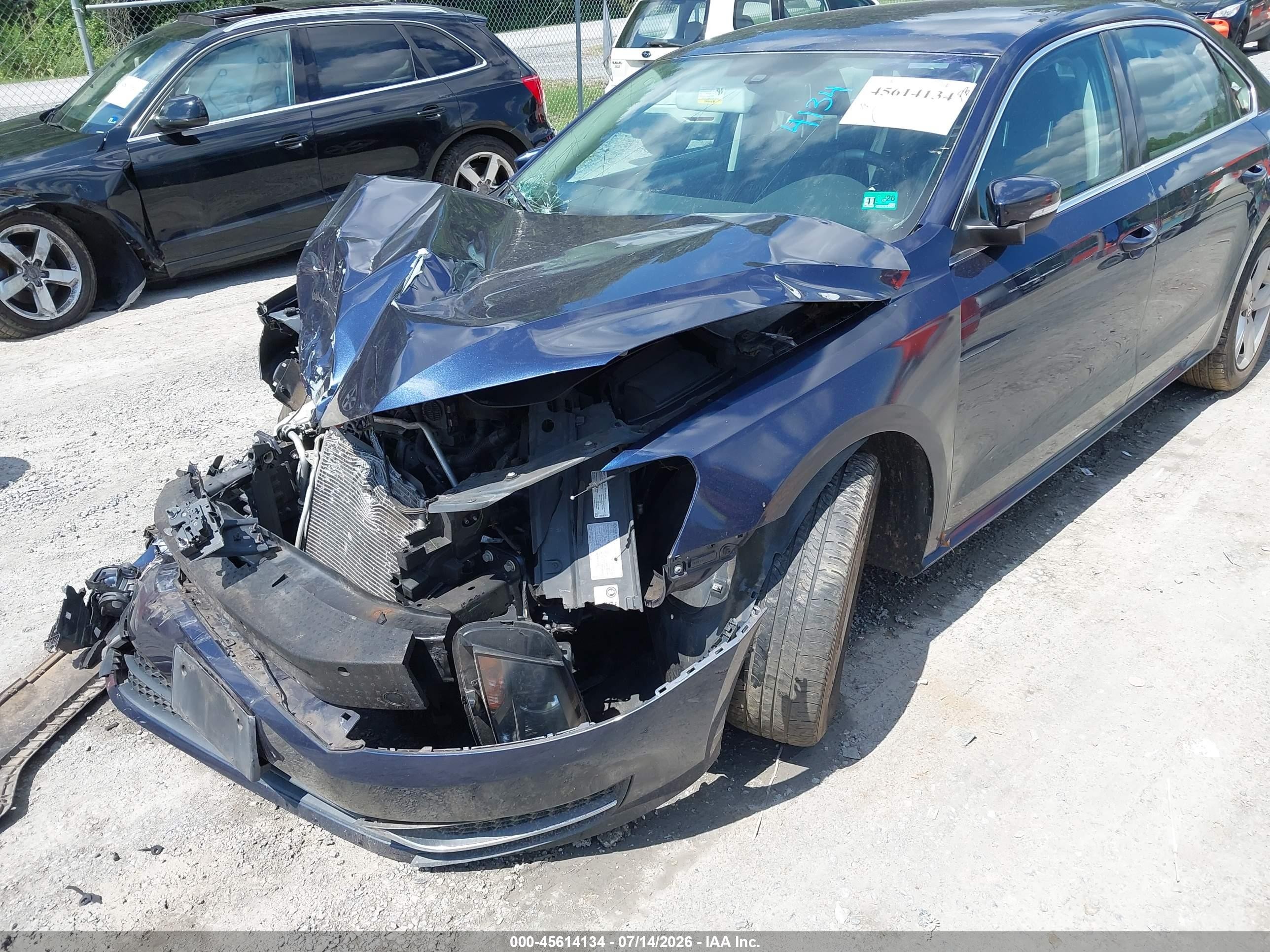 2013 Volkswagen Passat 2.5l Se Dark Blue vin: 1VWBP7A30DC104124