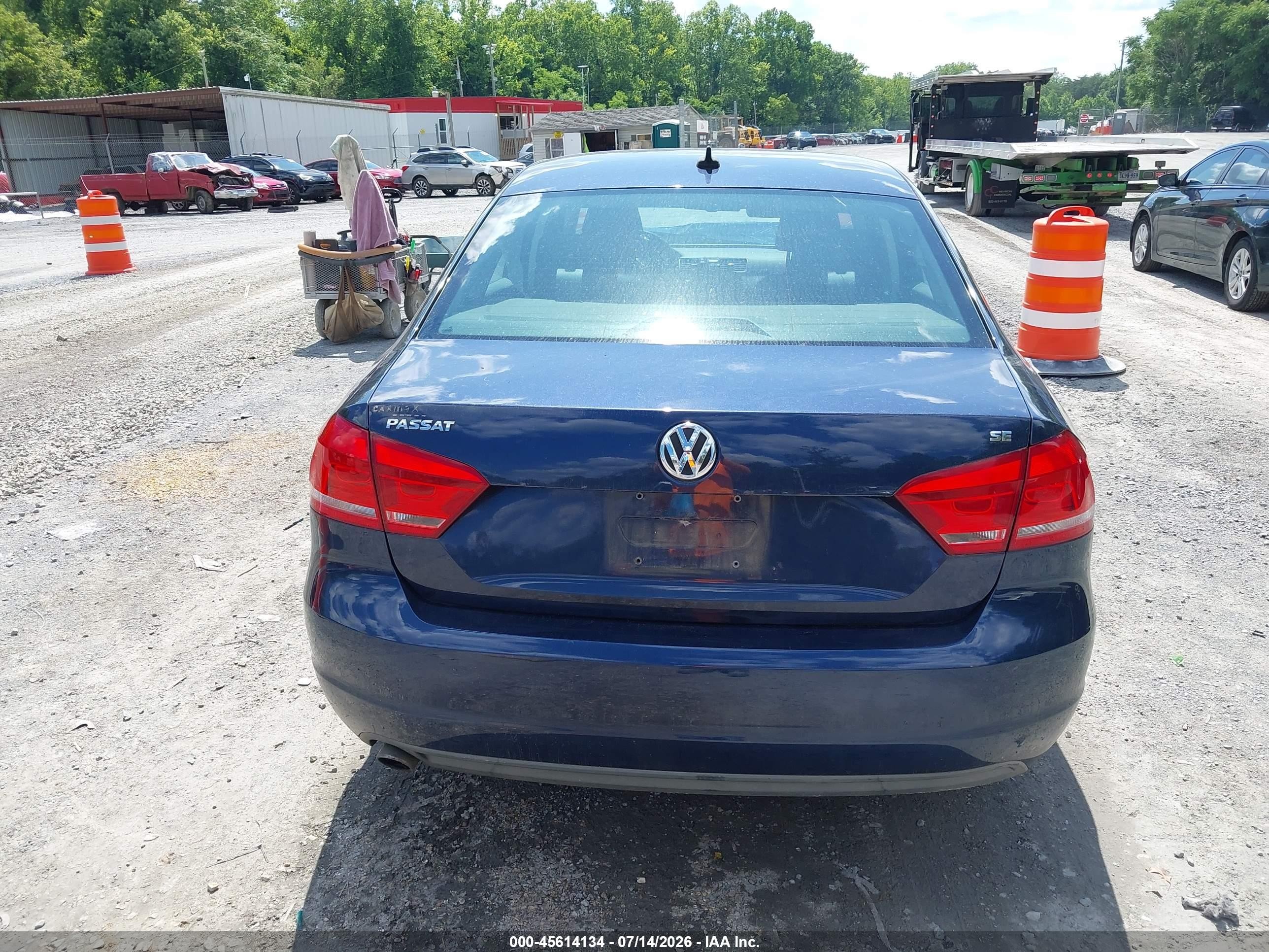 2013 Volkswagen Passat 2.5l Se Dark Blue vin: 1VWBP7A30DC104124