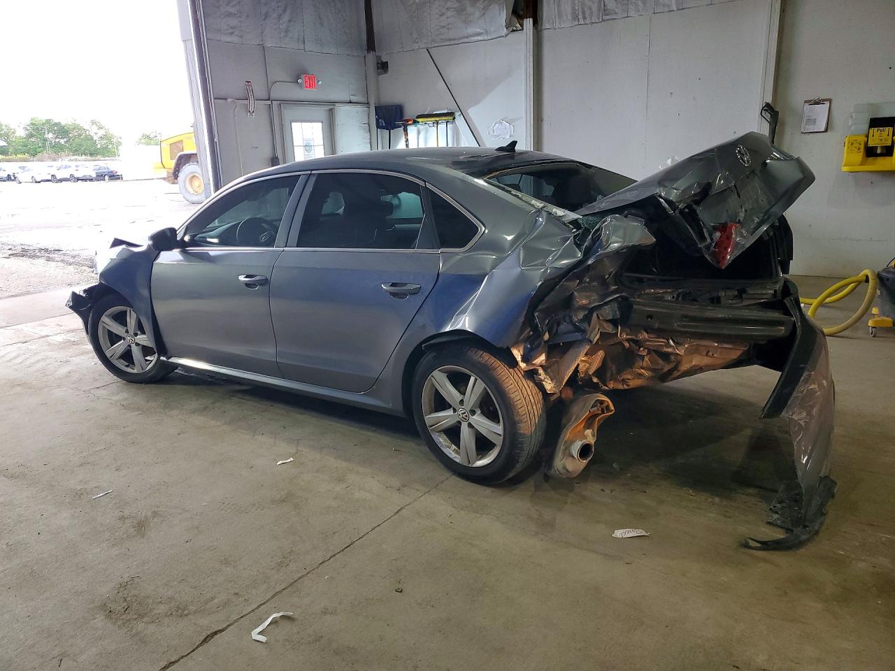 2013 Volkswagen Passat Se Gray vin: 1VWBP7A30DC114166