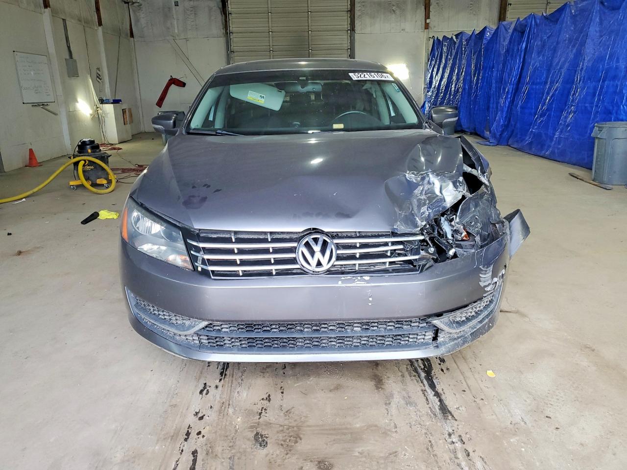 2013 Volkswagen Passat Se Gray vin: 1VWBP7A30DC114166
