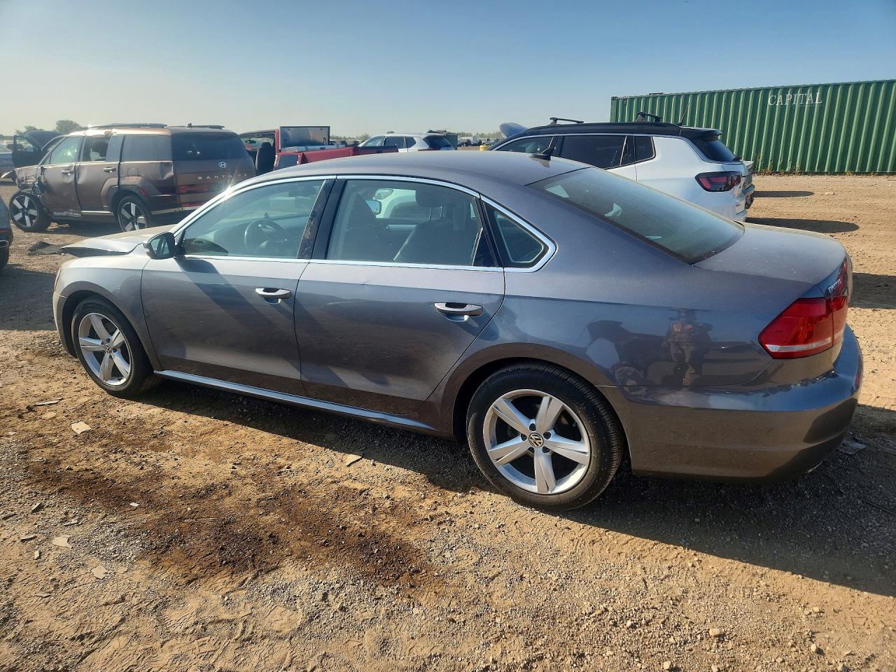 2013 Volkswagen Passat Se Gray vin: 1VWBP7A30DC114412