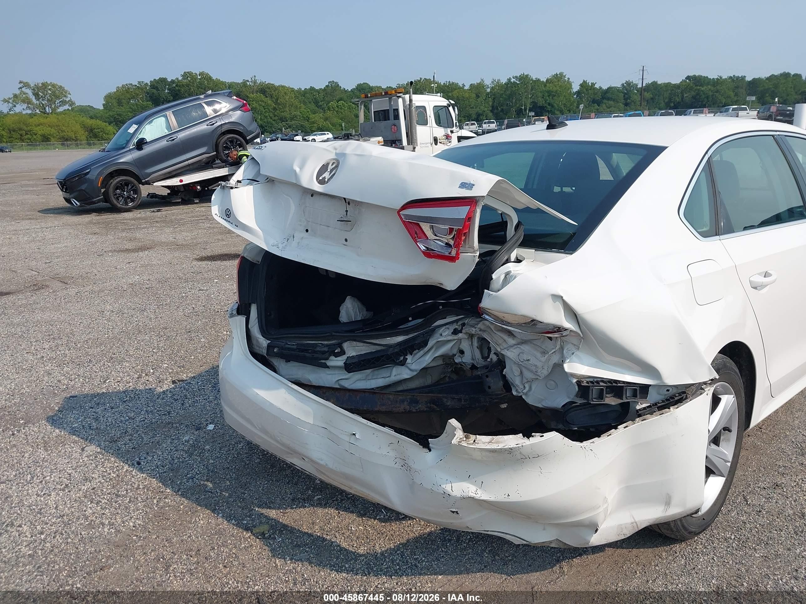 2013 Volkswagen Passat 2.5l Se White vin: 1VWBP7A30DC117715