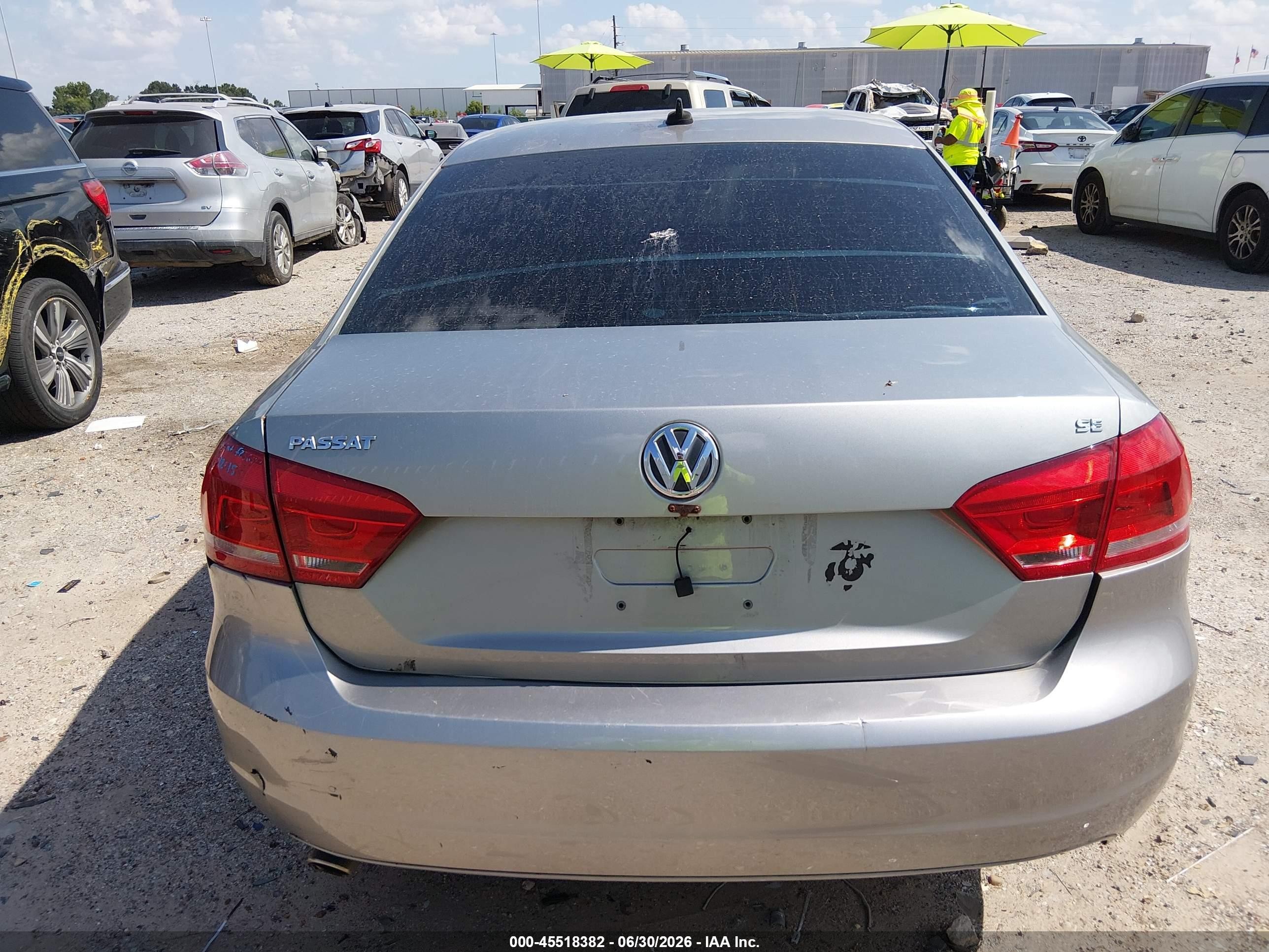 2013 Volkswagen Passat 2.5l Se Серебряный vin: 1VWBP7A30DC141013
