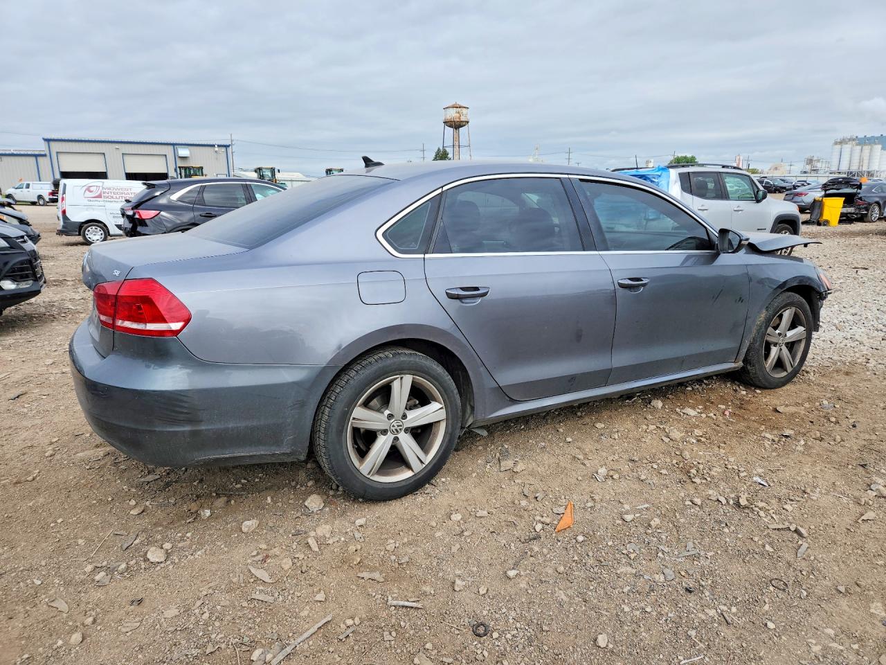 2012 Volkswagen Passat Se Gray vin: 1VWBP7A31CC011630