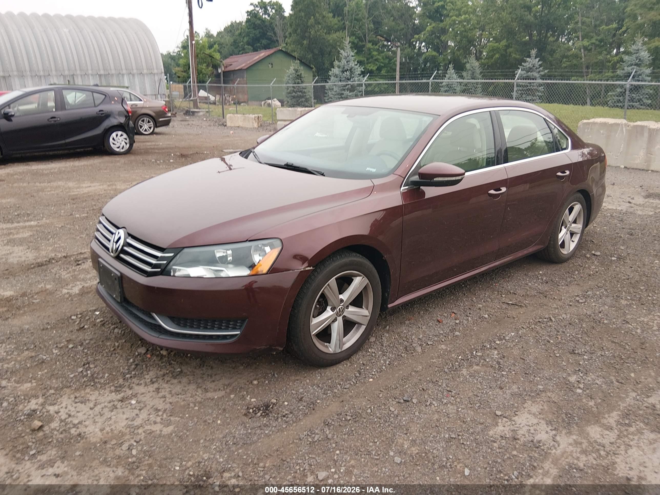 2012 Volkswagen Passat 2.5l Se Red vin: 1VWBP7A31CC036656