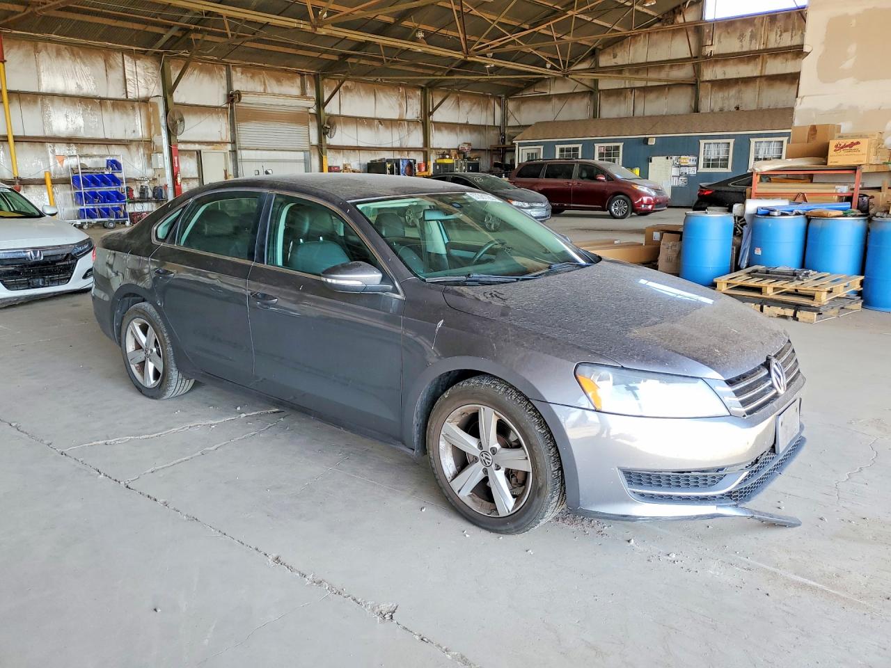 2012 Volkswagen Passat Se Gray vin: 1VWBP7A31CC043493