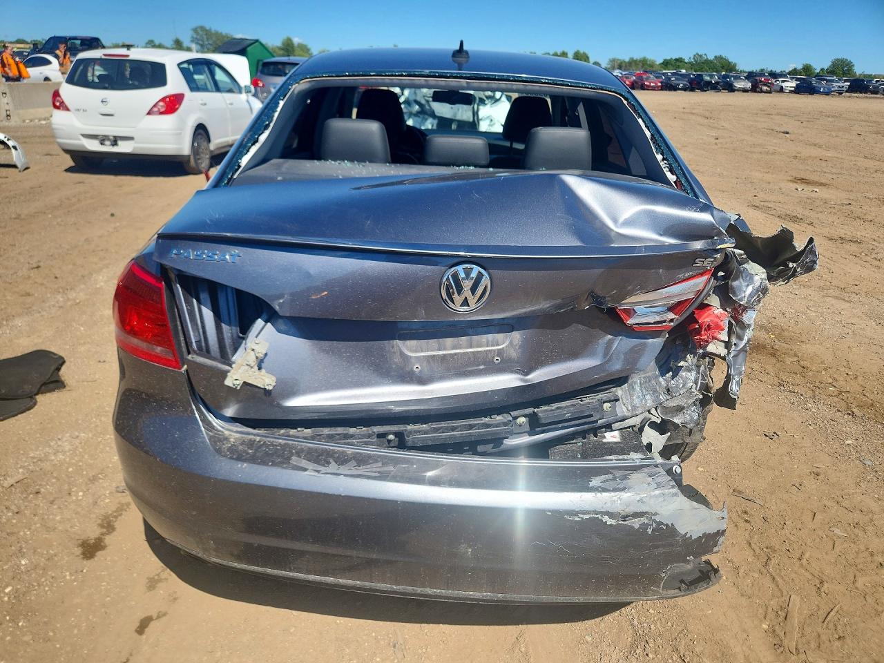 2012 Volkswagen Passat Se Gray vin: 1VWBP7A31CC051173