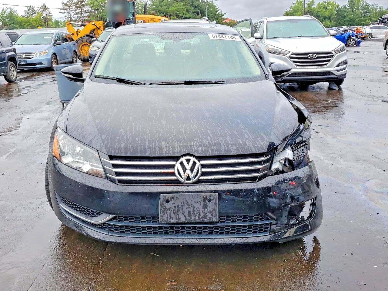 2012 Volkswagen Passat Se Black vin: 1VWBP7A31CC074209