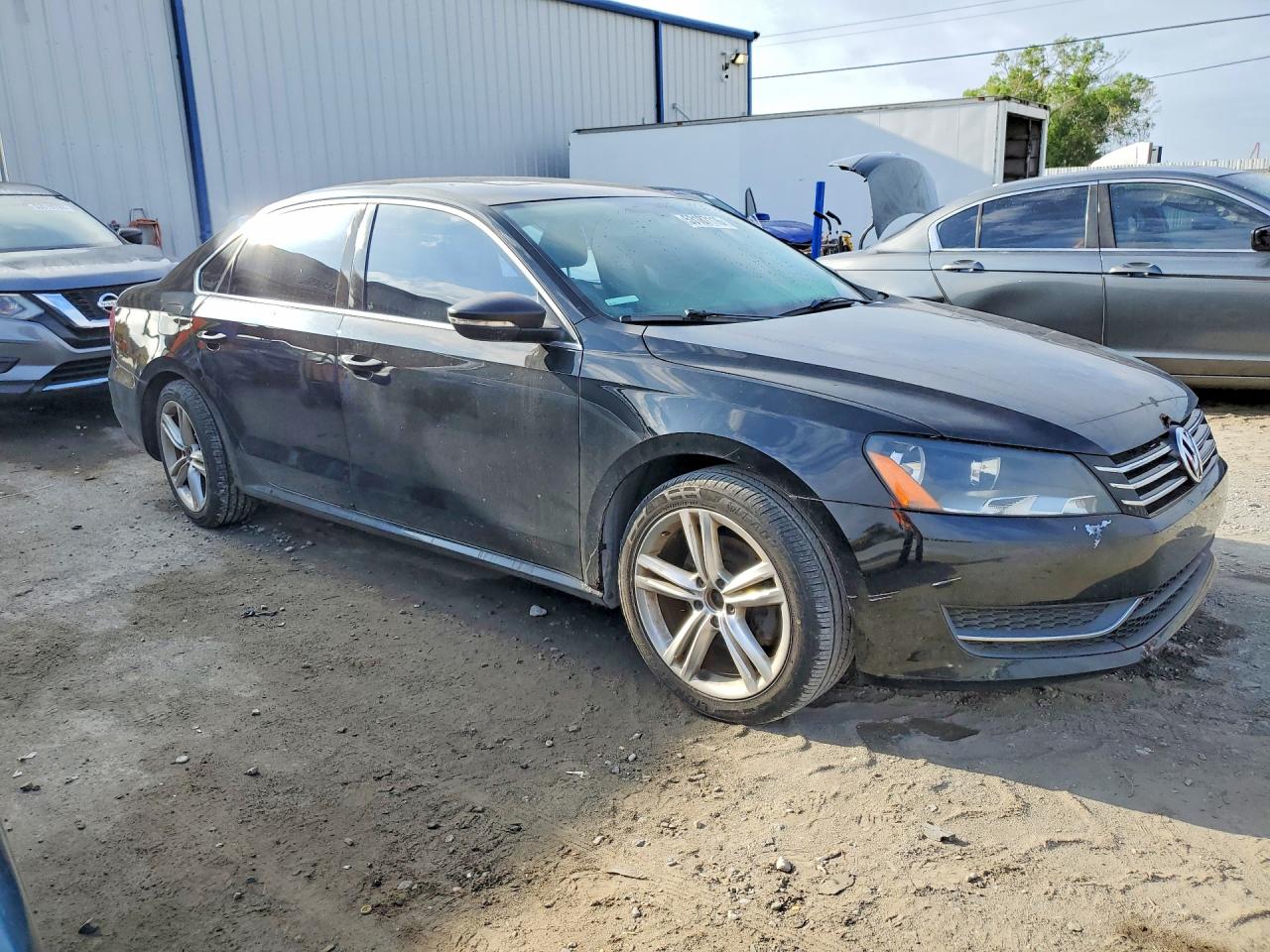 2012 Volkswagen Passat Se Black vin: 1VWBP7A31CC103286
