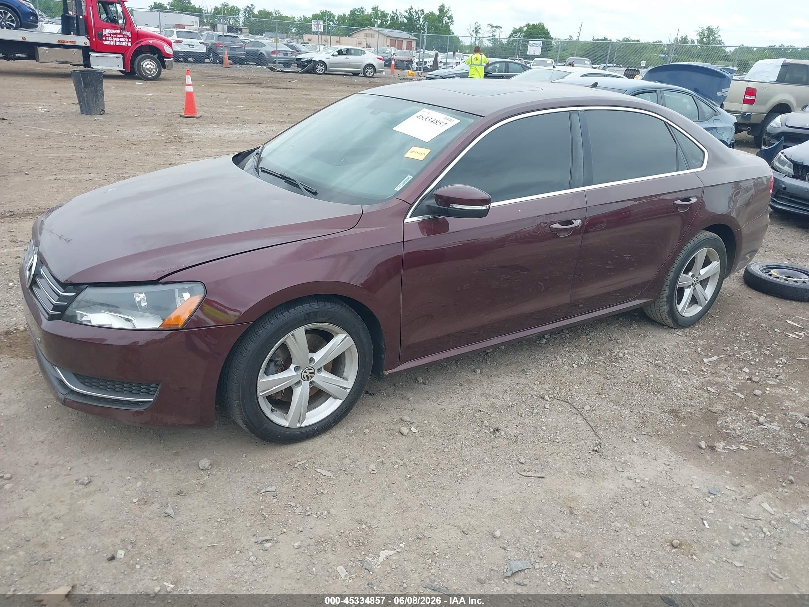 2013 Volkswagen Passat 2.5l Se Коричневый vin: 1VWBP7A31DC035041