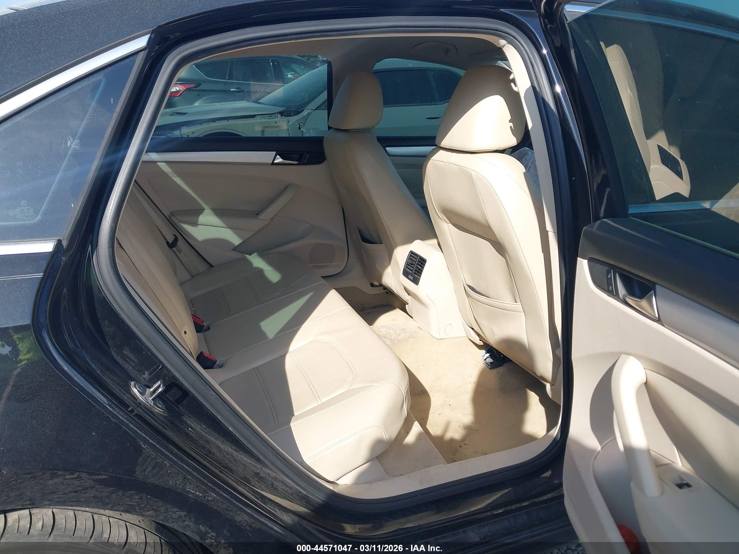 2013 Volkswagen Passat 2.5l Se Черный vin: 1VWBP7A31DC042104