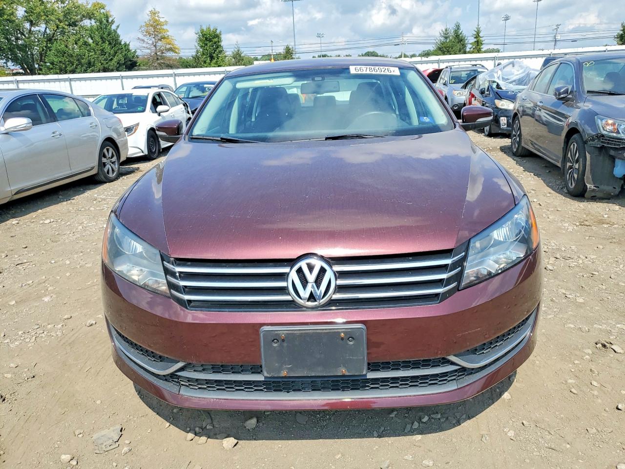2013 Volkswagen Passat Se Red vin: 1VWBP7A31DC059792