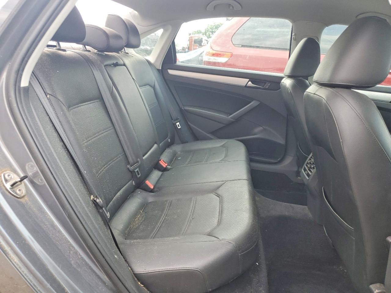 2013 Volkswagen Passat Se Gray vin: 1VWBP7A31DC061848