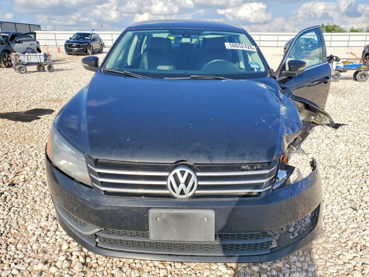 2013 Volkswagen Passat Se Black vin: 1VWBP7A31DC085082
