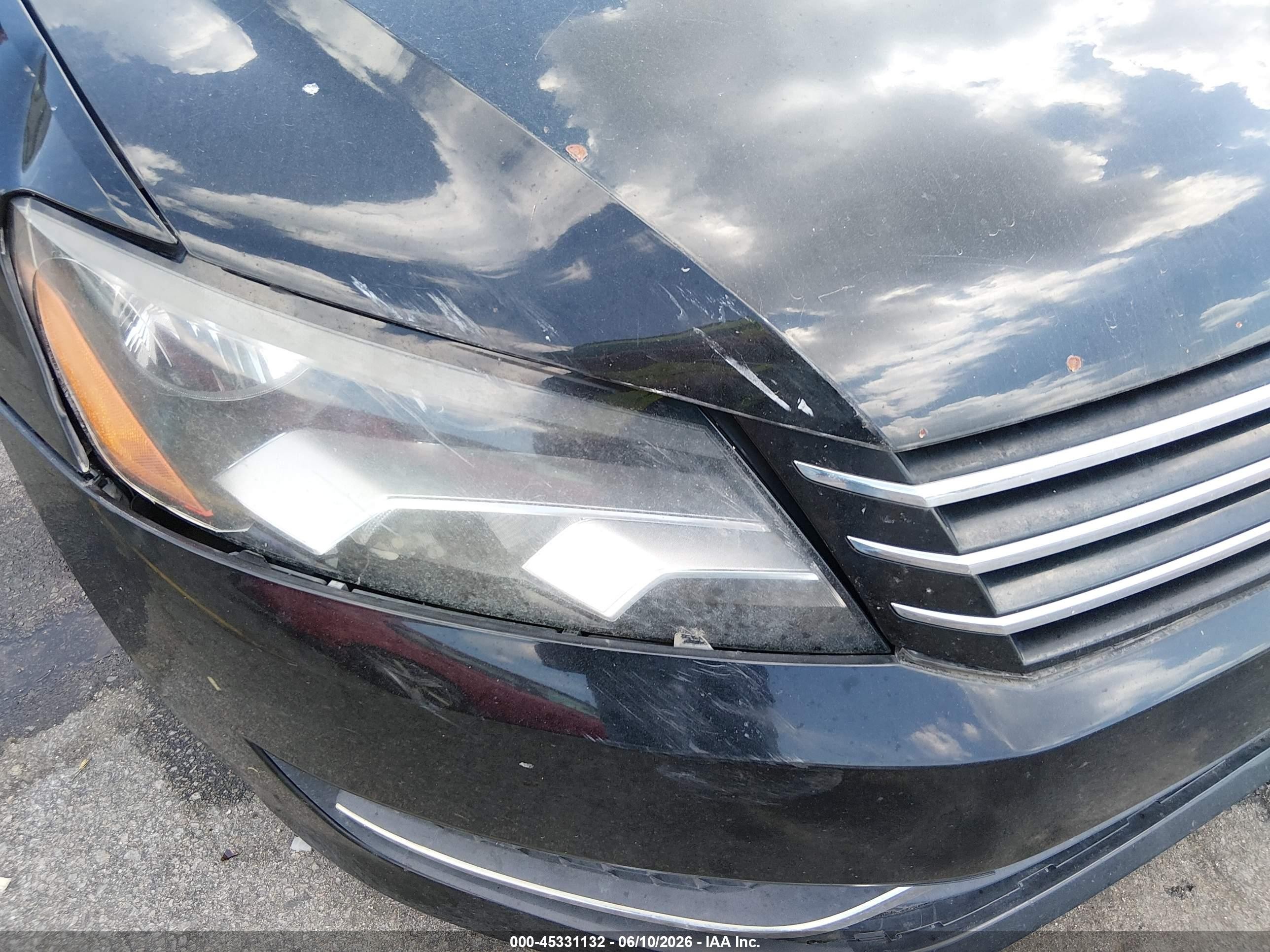 2013 Volkswagen Passat 2.5l Se Черный vin: 1VWBP7A31DC121658