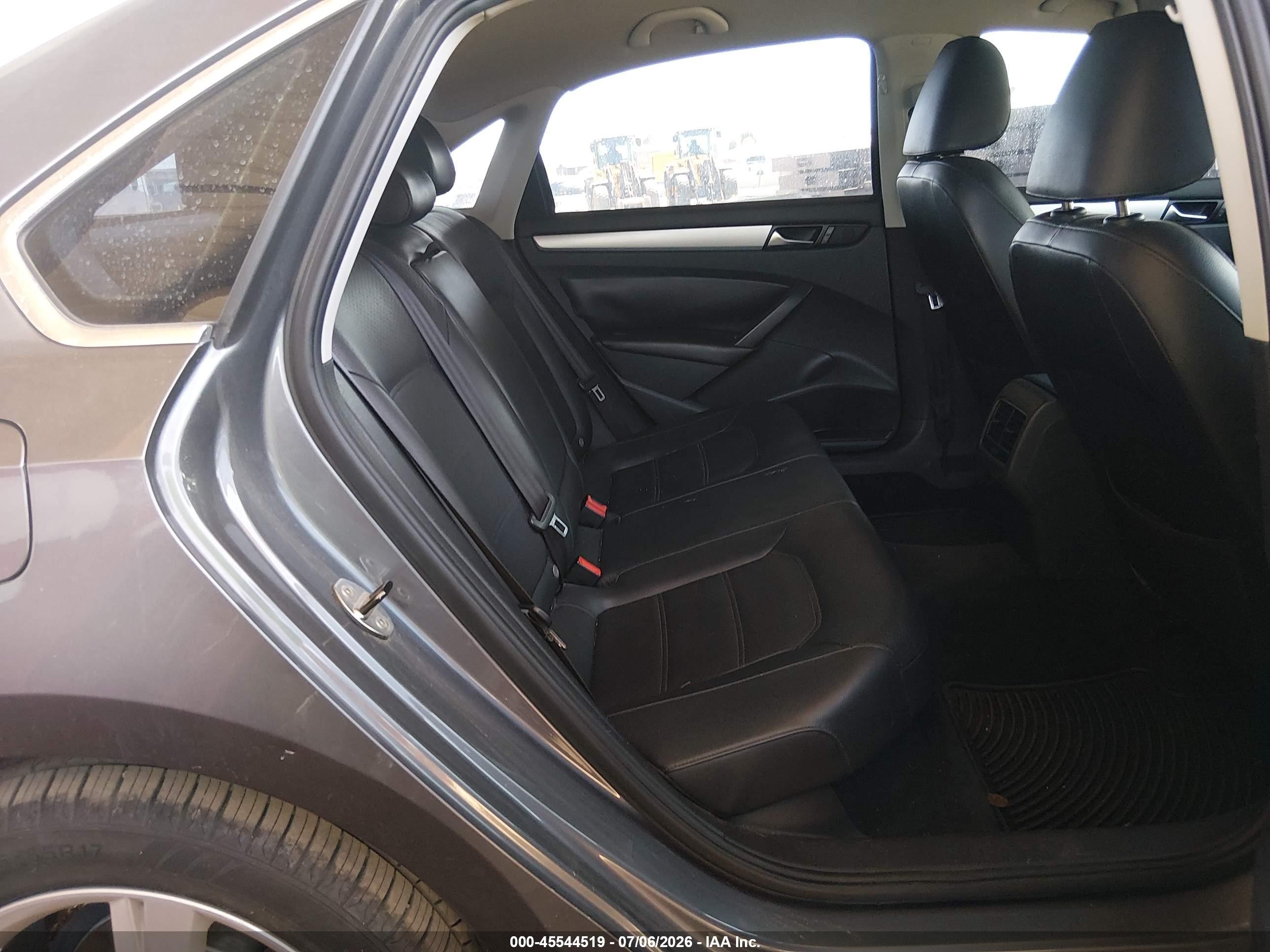 2013 Volkswagen Passat 2.5l Se Gray vin: 1VWBP7A31DC124785