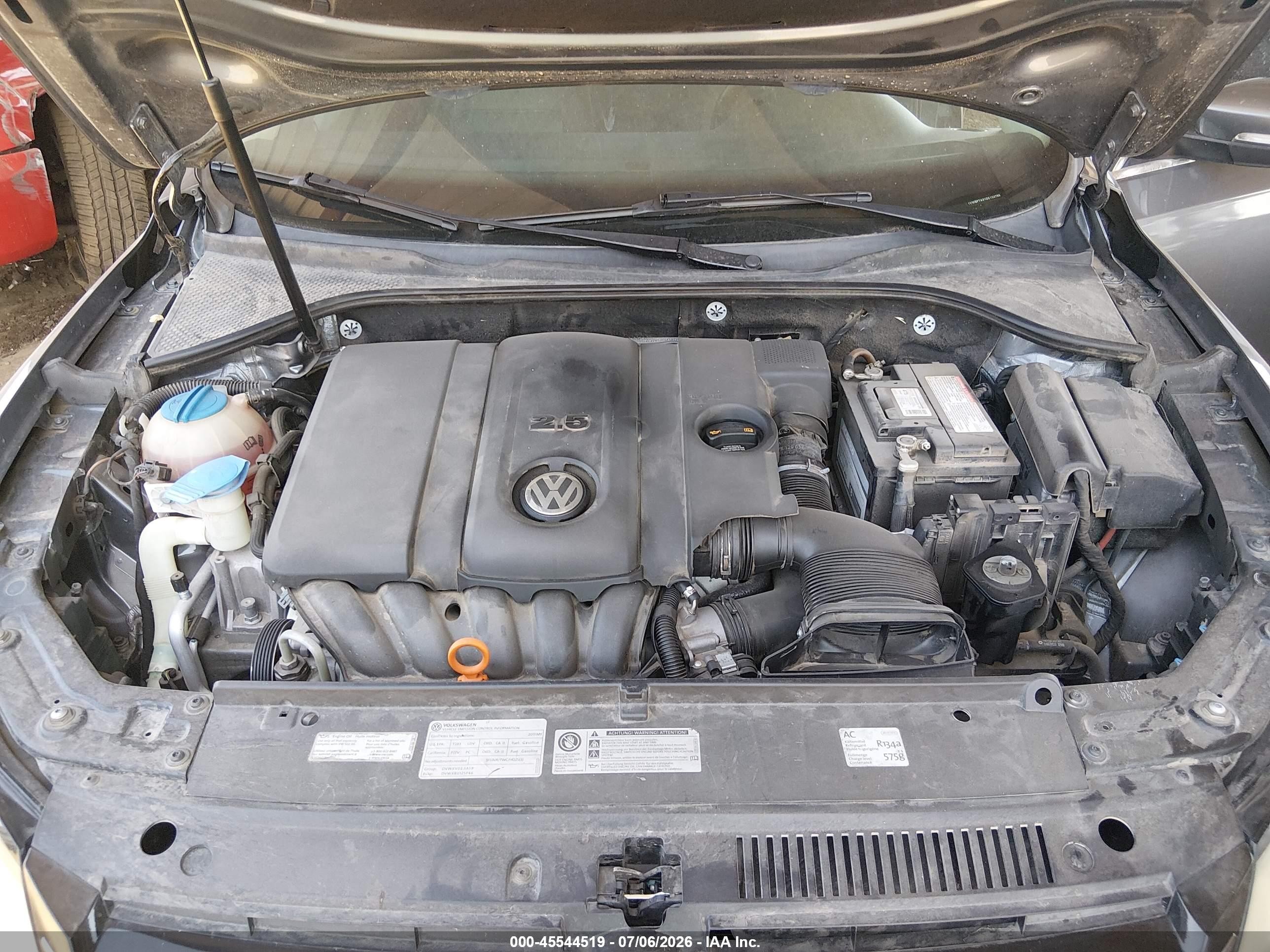 2013 Volkswagen Passat 2.5l Se Gray vin: 1VWBP7A31DC124785