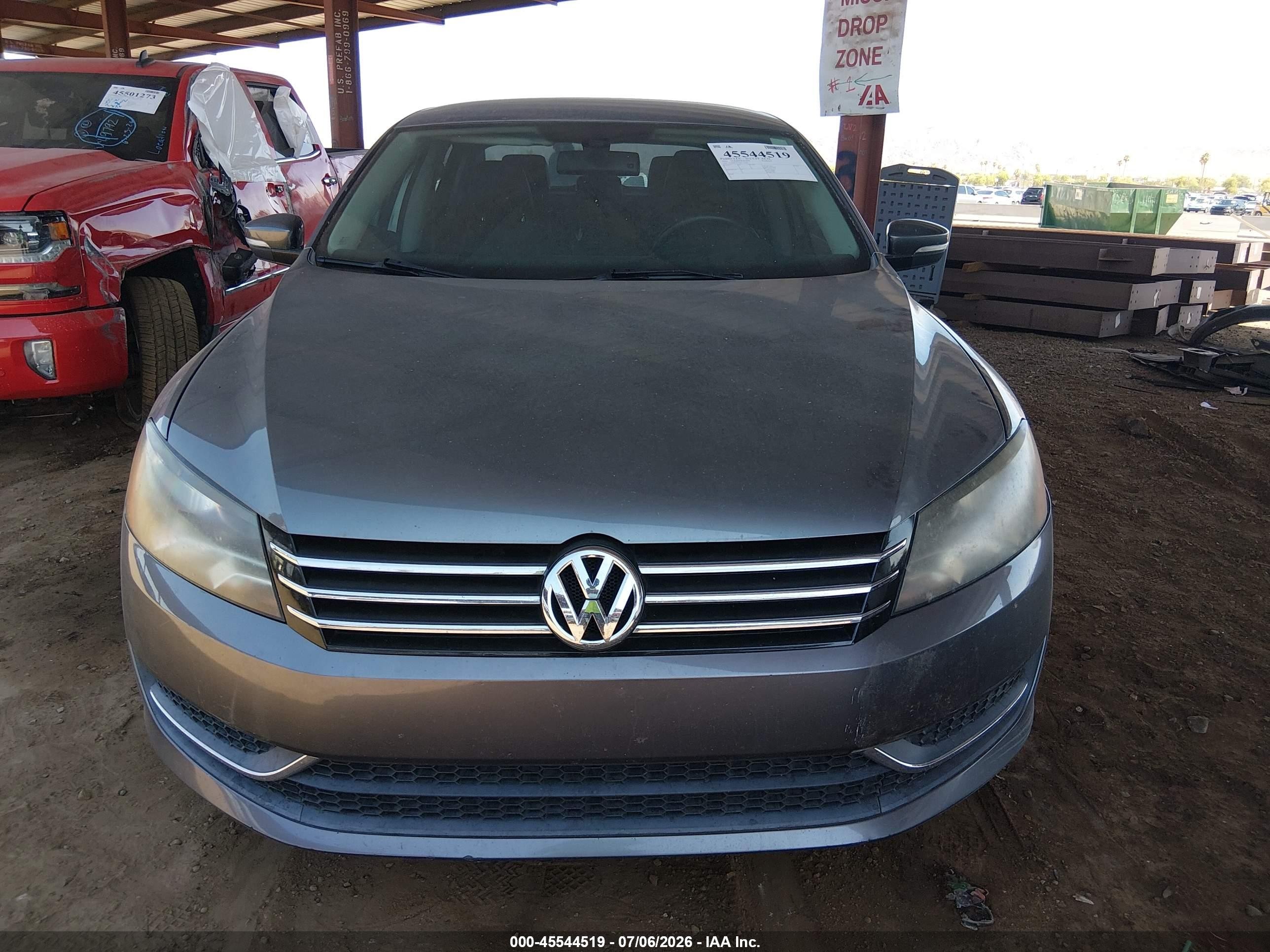 2013 Volkswagen Passat 2.5l Se Gray vin: 1VWBP7A31DC124785