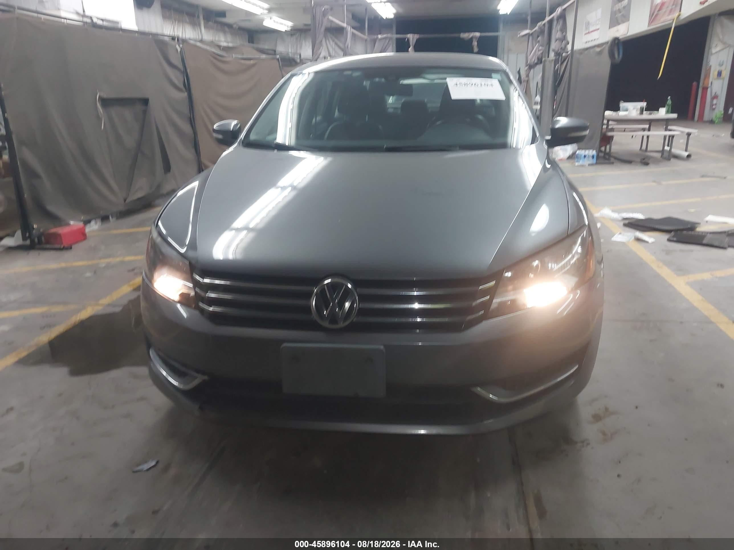 2013 Volkswagen Passat 2.5l Se Gray vin: 1VWBP7A31DC137343