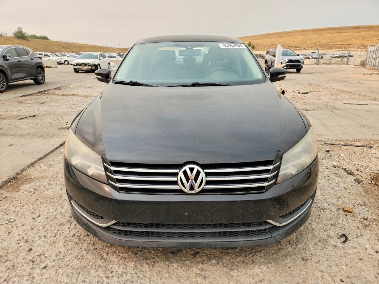 2014 Volkswagen Passat Se Black vin: 1VWBP7A31EC013428