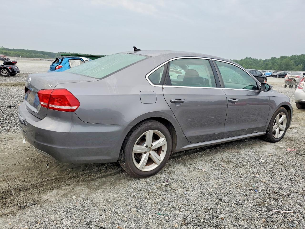 2012 Volkswagen Passat Se Silver vin: 1VWBP7A32CC062117