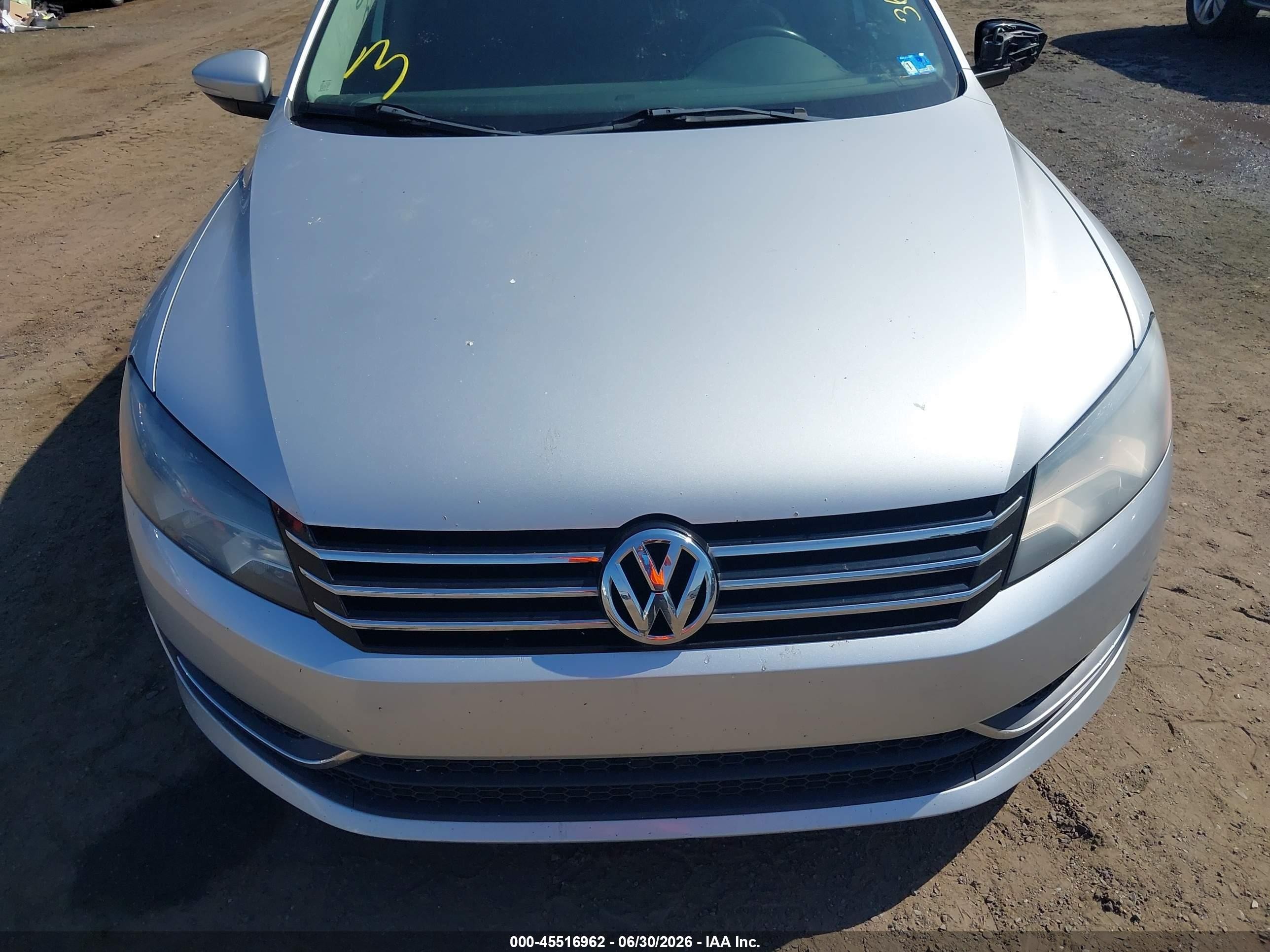 2012 Volkswagen Passat 2.5l Se Серебряный vin: 1VWBP7A32CC074400