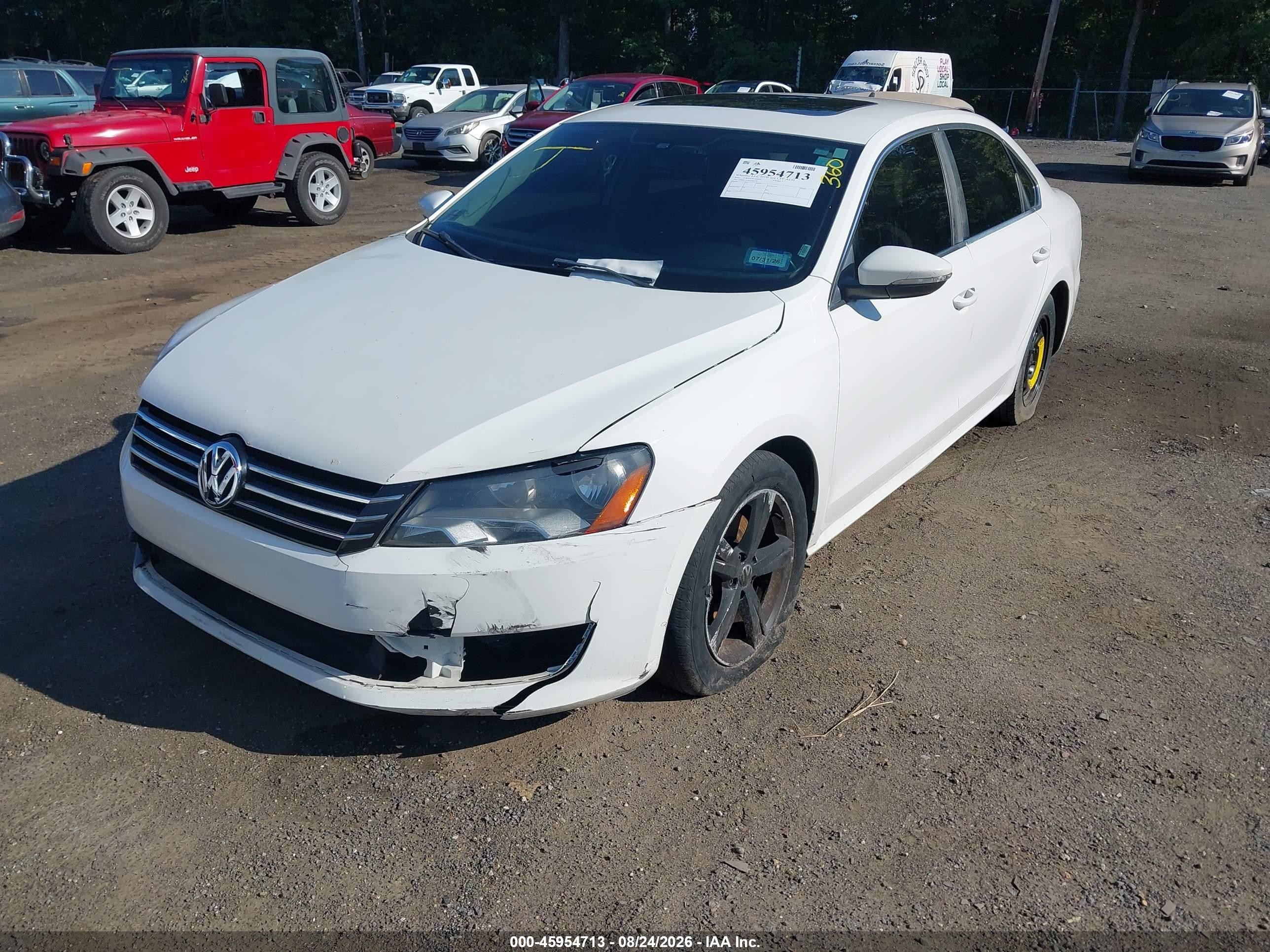 2012 Volkswagen Passat 2.5l Se White vin: 1VWBP7A32CC096719