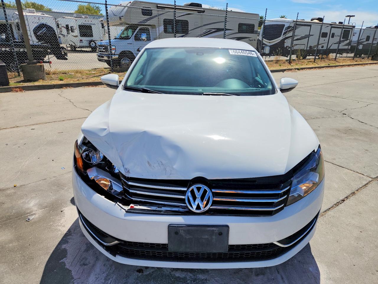 2012 Volkswagen Passat Se White vin: 1VWBP7A32CC097322