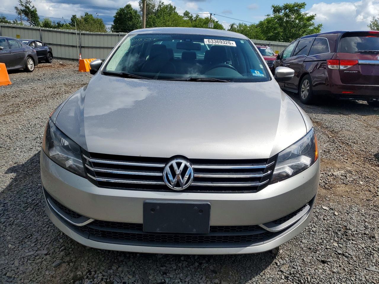 2012 Volkswagen Passat Se Серый vin: 1VWBP7A32CC104916