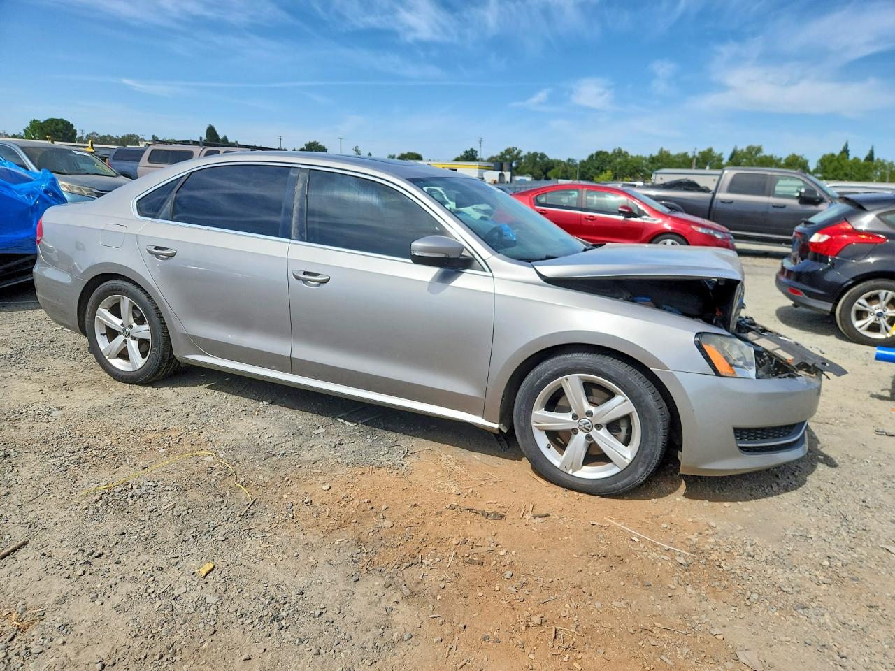 2013 Volkswagen Passat Se Silver vin: 1VWBP7A32DC009077