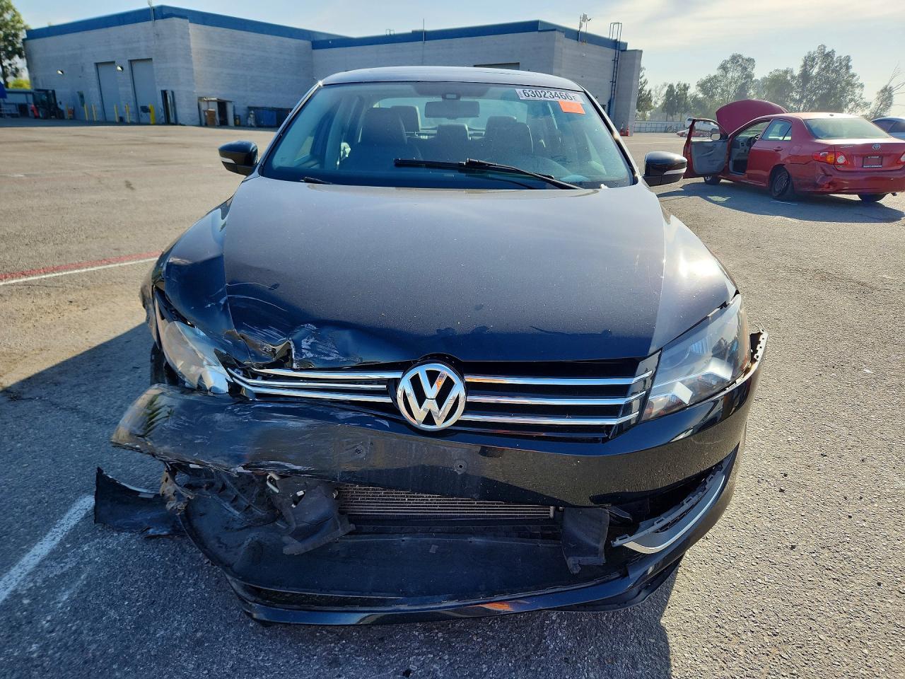 2013 Volkswagen Passat Se Black vin: 1VWBP7A32DC011556
