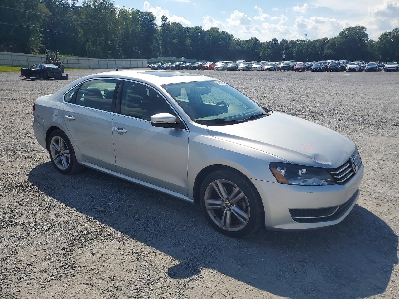 2014 Volkswagen Passat Se Silver vin: 1VWBP7A32EC015057