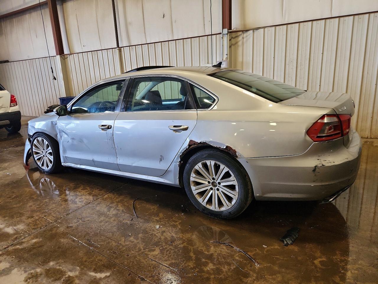 2012 Volkswagen Passat Se Gray vin: 1VWBP7A33CC014125