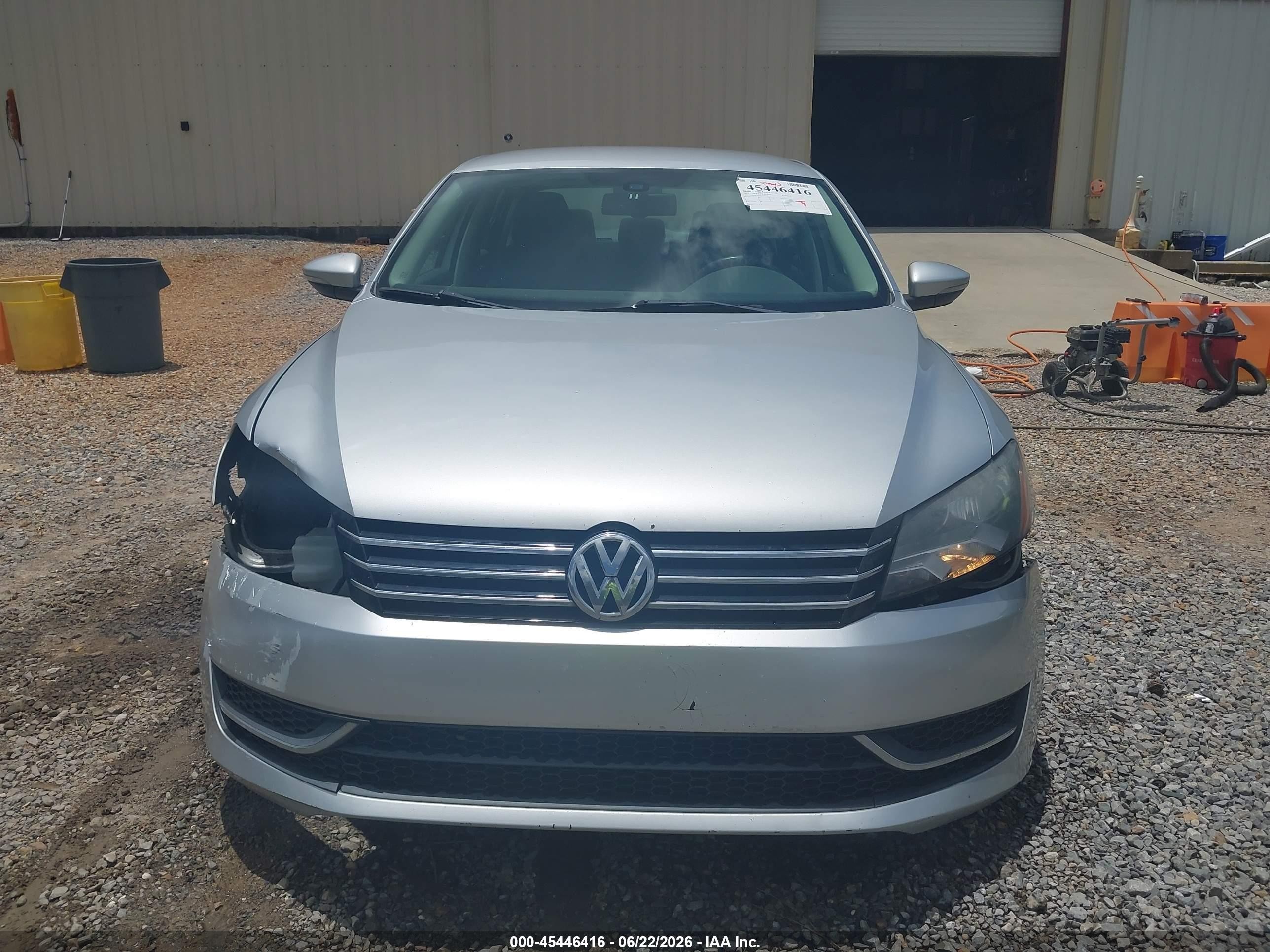 2012 Volkswagen Passat 2.5l Se Silver vin: 1VWBP7A33CC023570