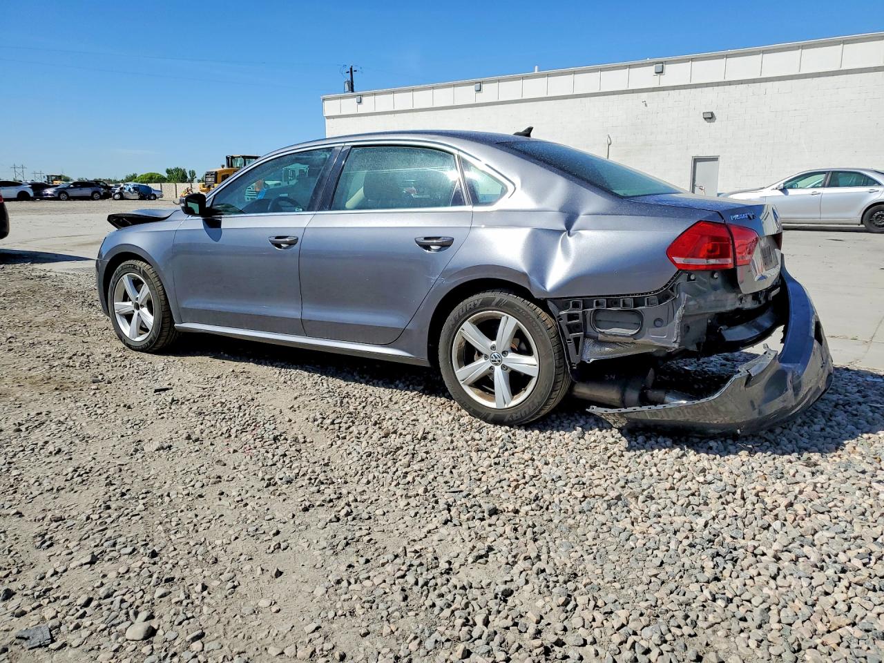 2013 Volkswagen Passat Se Gray vin: 1VWBP7A33DC014398