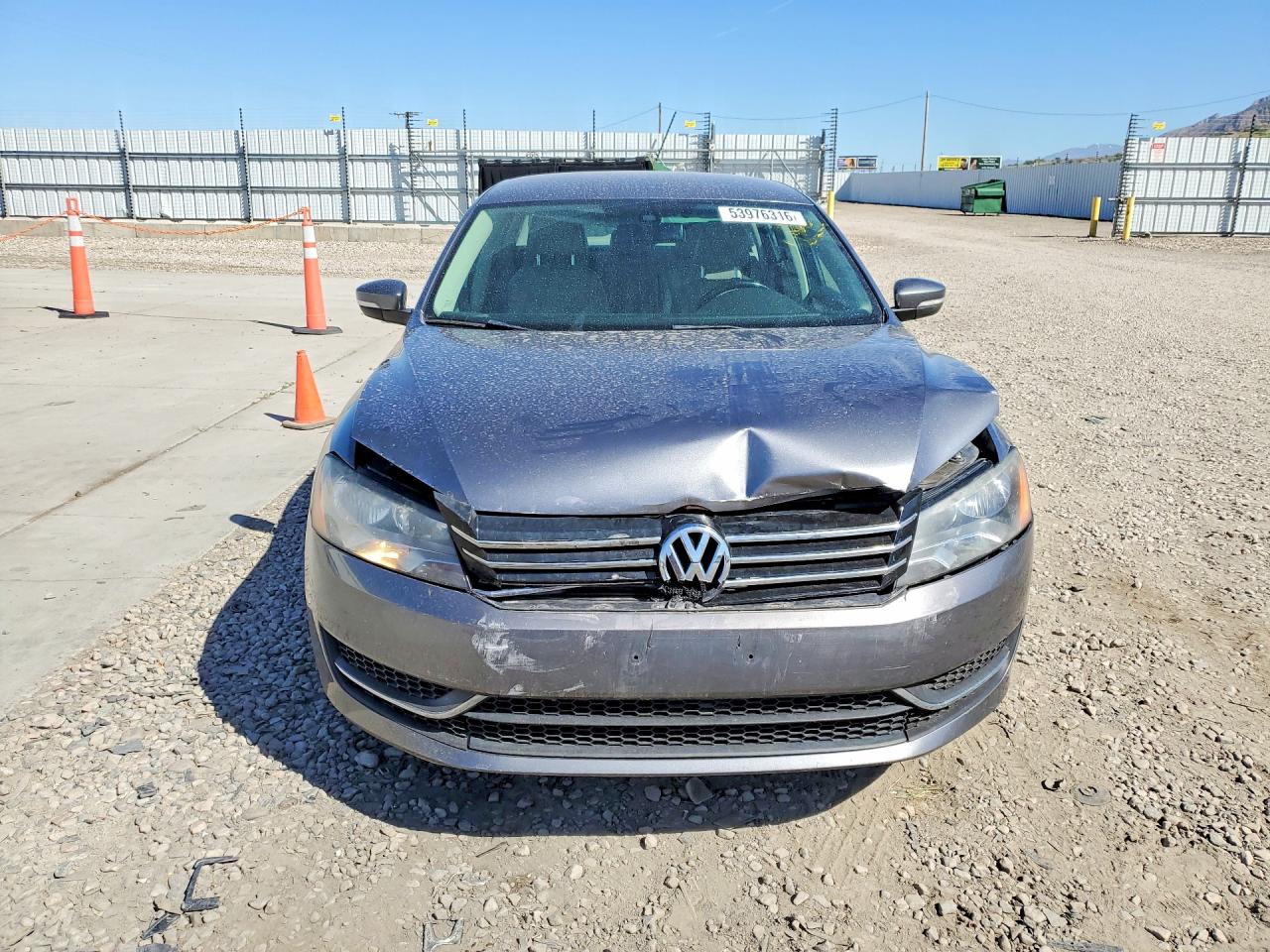 2013 Volkswagen Passat Se Gray vin: 1VWBP7A33DC014398
