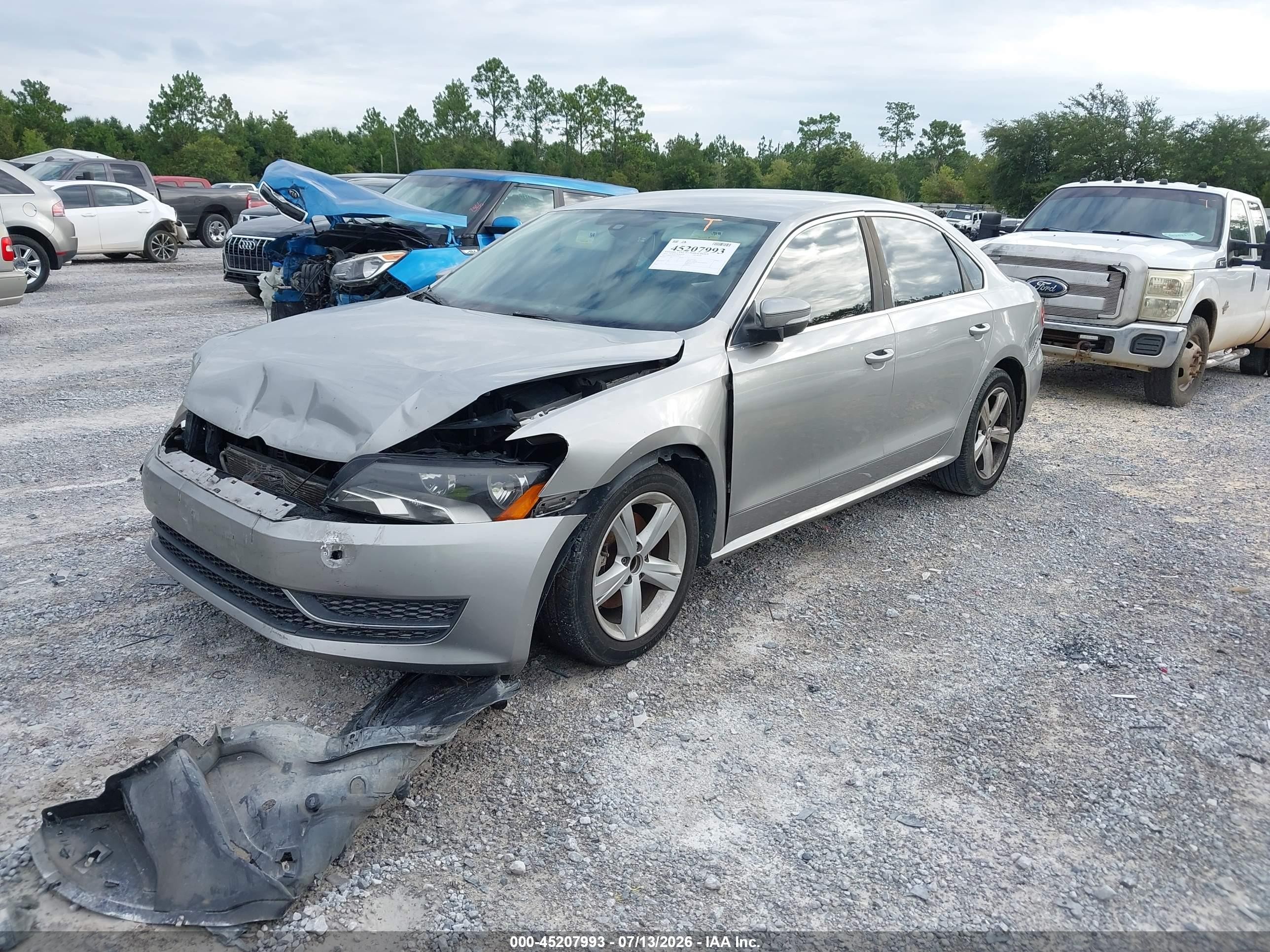 2013 Volkswagen Passat 2.5l Se Silver vin: 1VWBP7A33DC032397