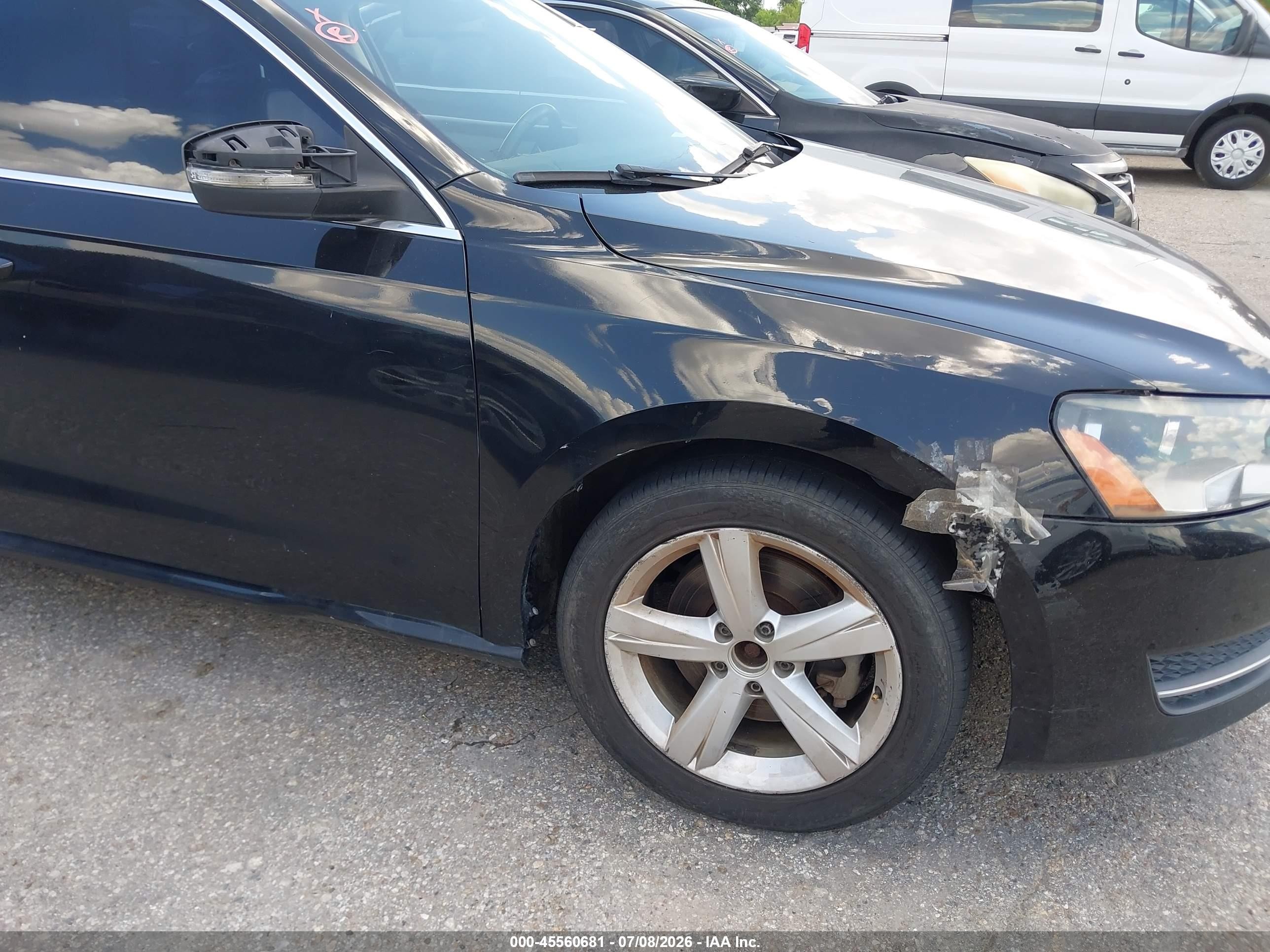 2013 Volkswagen Passat 2.5l Se Black vin: 1VWBP7A33DC037003