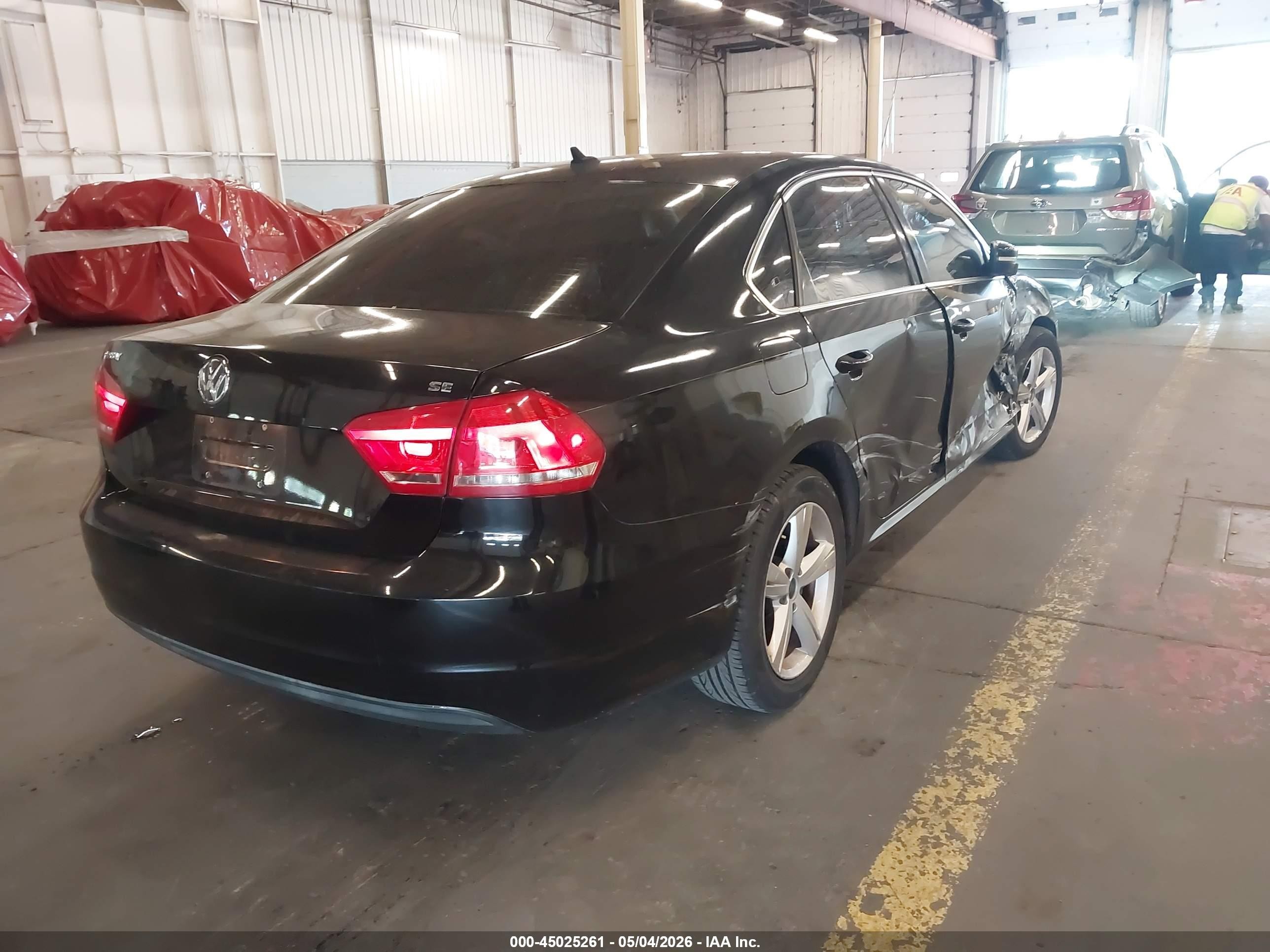 2013 Volkswagen Passat 2.5l Se Черный vin: 1VWBP7A33DC039513
