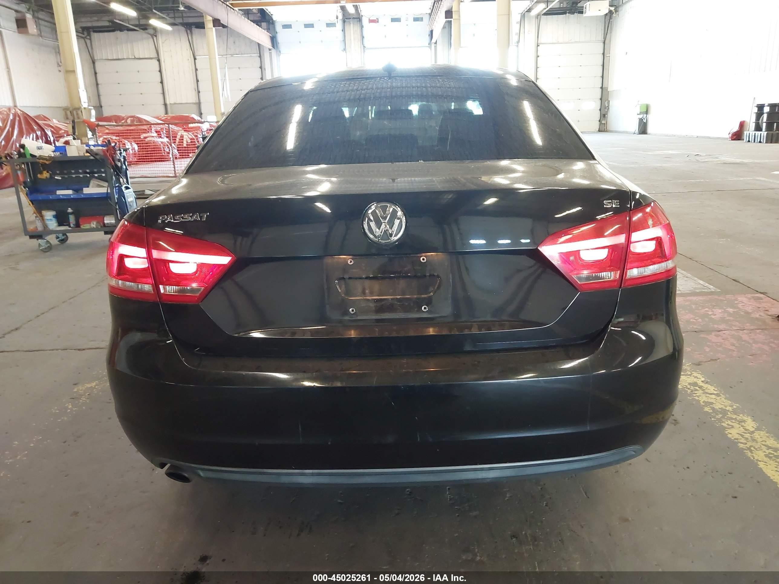 2013 Volkswagen Passat 2.5l Se Черный vin: 1VWBP7A33DC039513