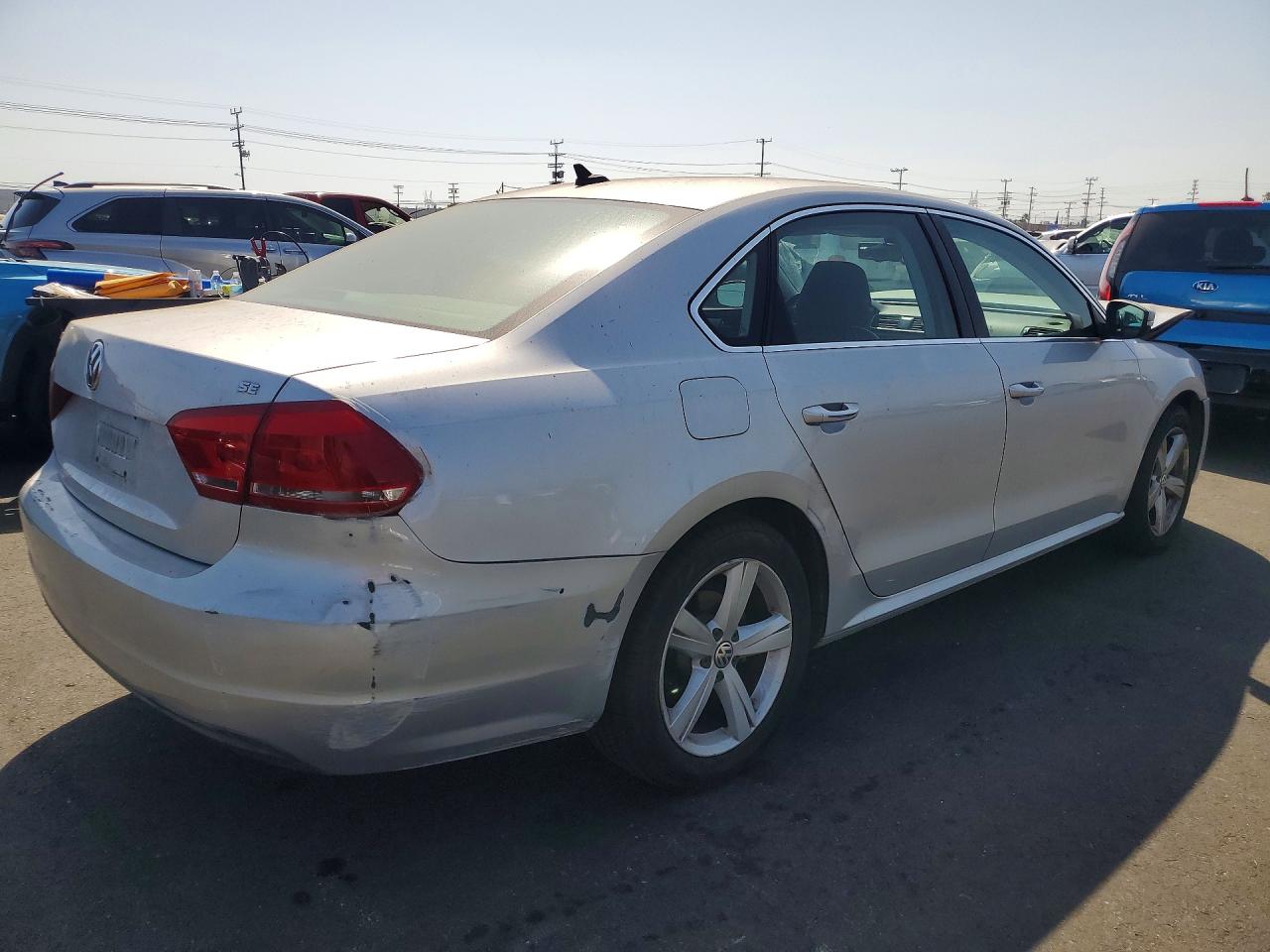 2013 Volkswagen Passat Se Silver vin: 1VWBP7A33DC042122