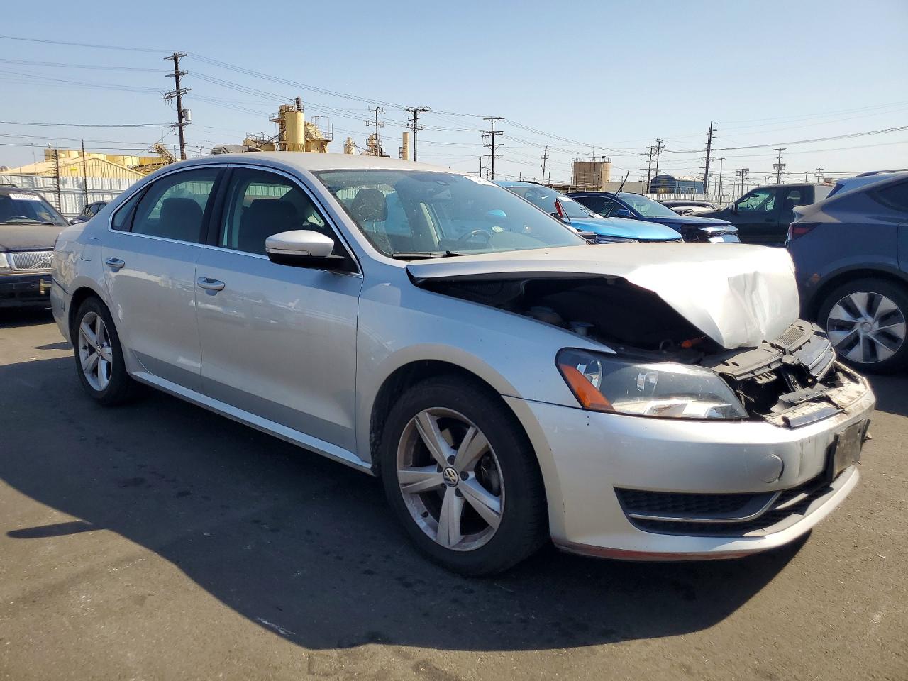 2013 Volkswagen Passat Se Silver vin: 1VWBP7A33DC042122