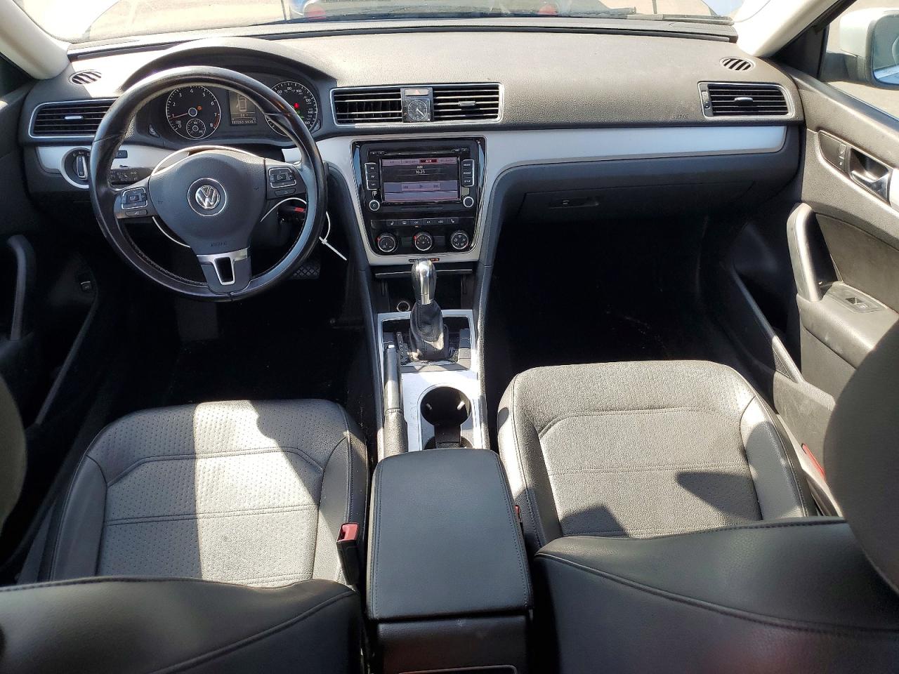 2013 Volkswagen Passat Se Silver vin: 1VWBP7A33DC042122